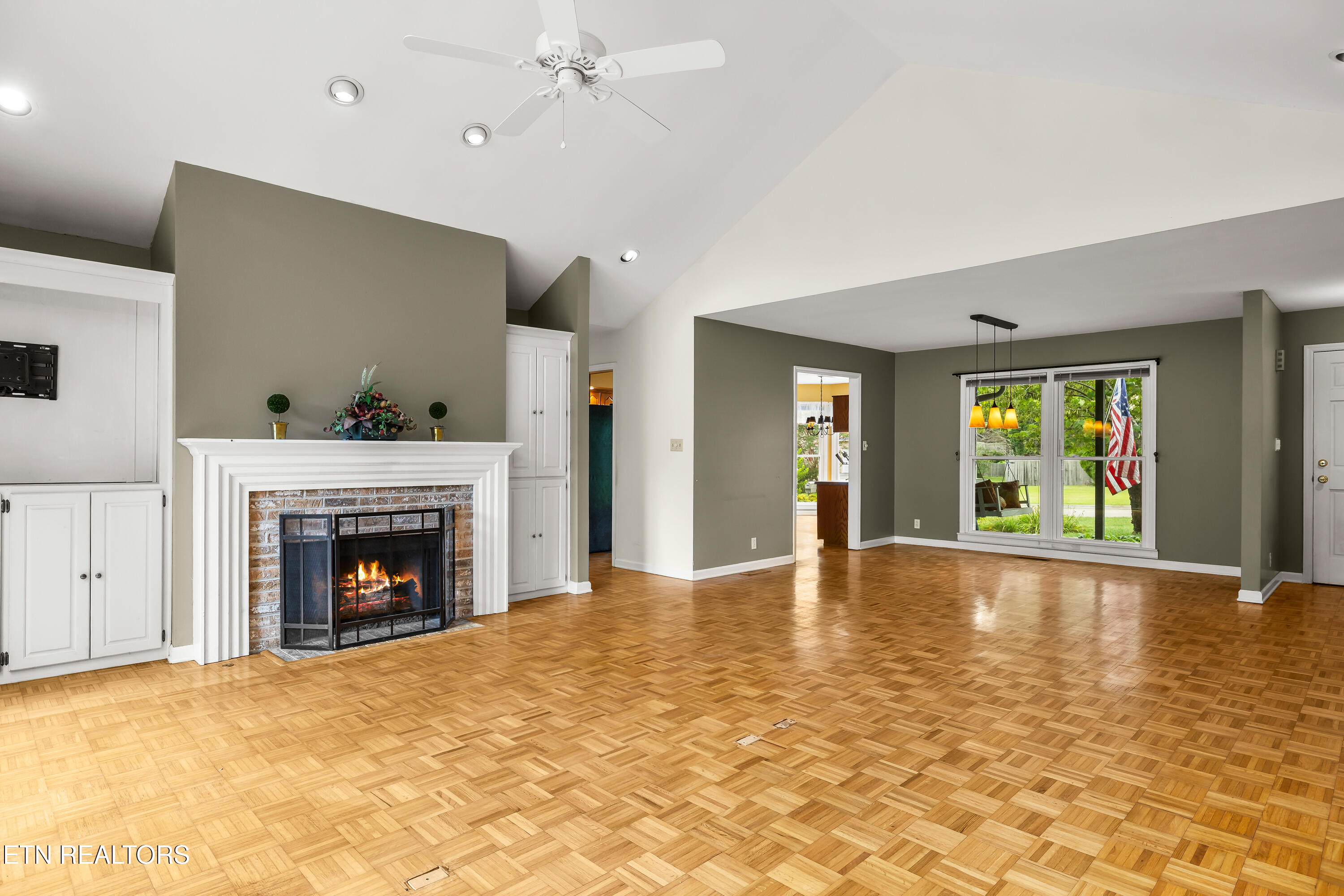 3216 Roanoke Circle Knoxville TN 37920