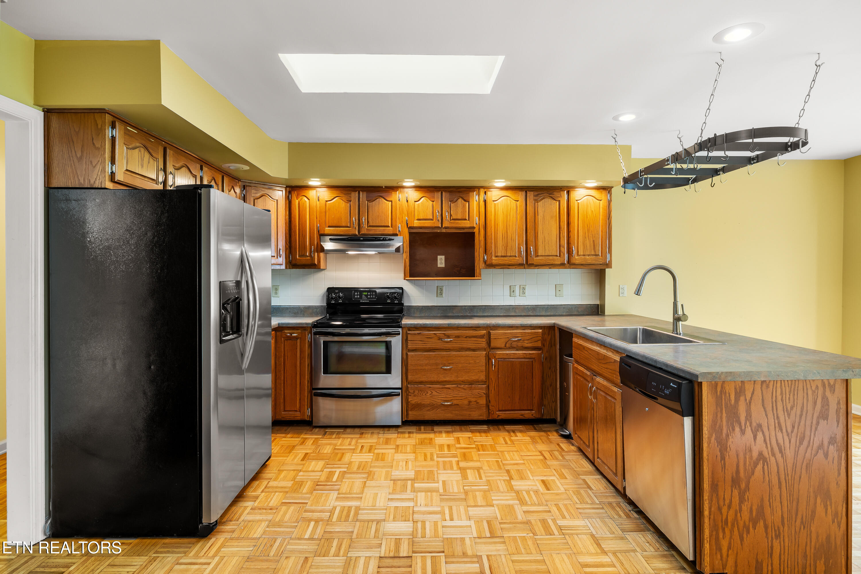 3216 Roanoke Circle Knoxville TN 37920