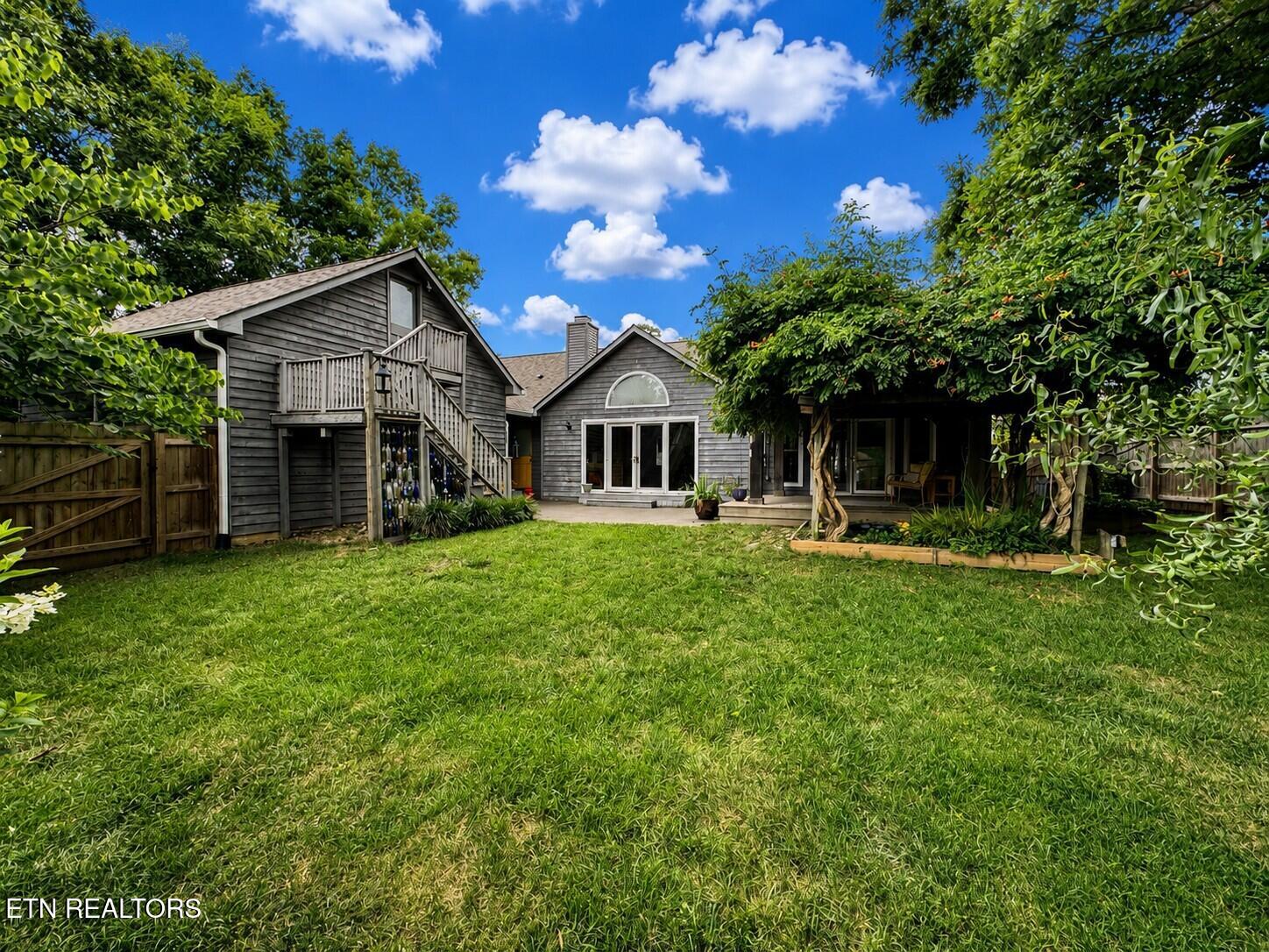 3216 Roanoke Circle Knoxville TN 37920