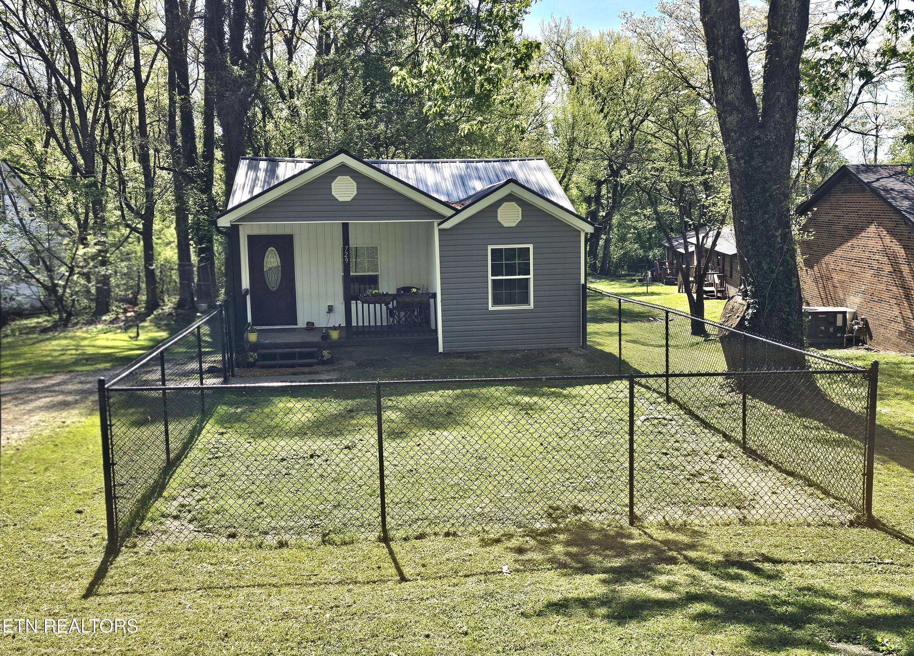729 Clymersville Road Rockwood TN 37854