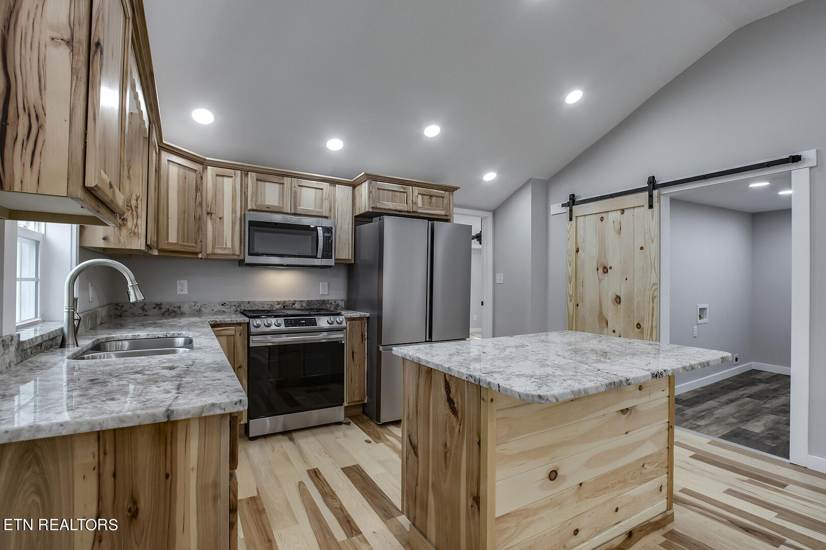 729 Clymersville Road Rockwood TN 37854
