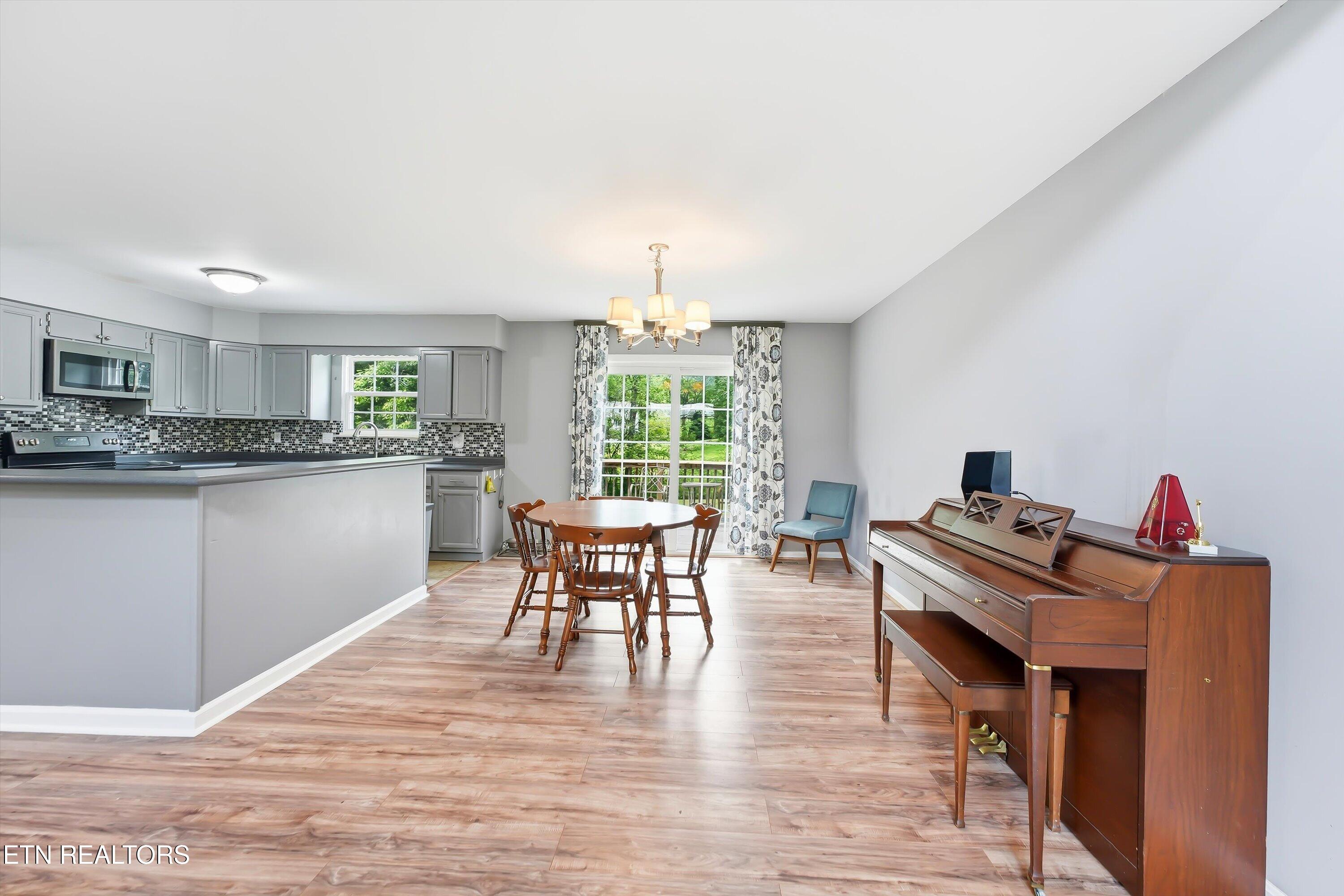 113 Tempura Drive Oak Ridge TN 37830