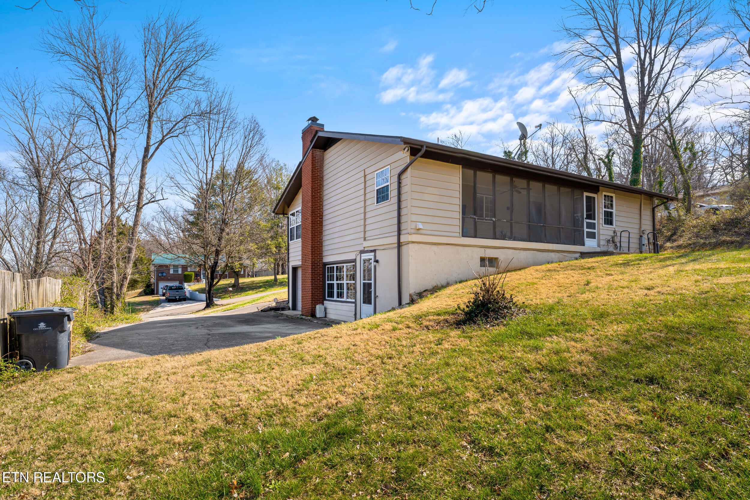 2701 Amelia Road Knoxville TN 37917
