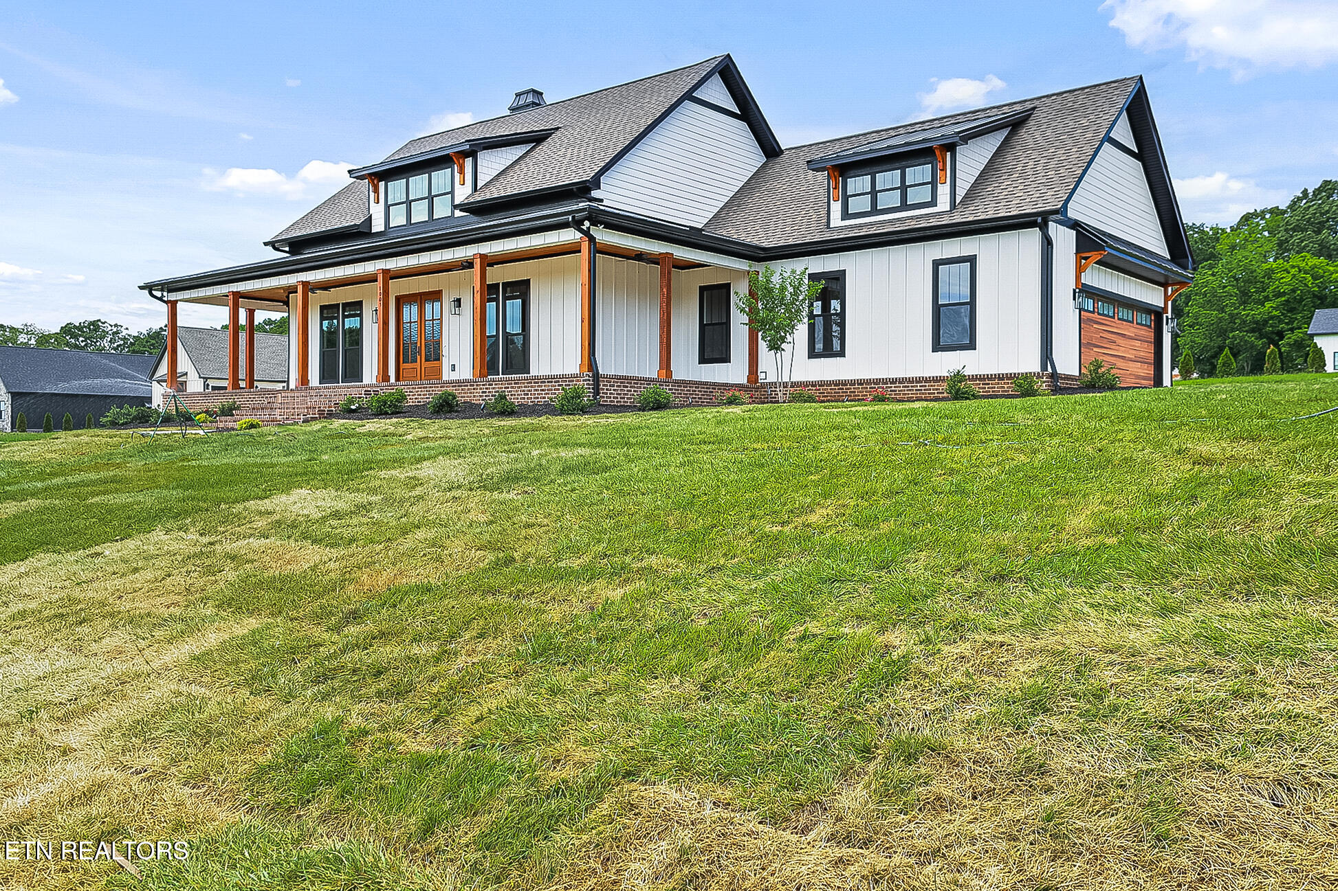 1005 Sophie Drive Greenback TN 37742