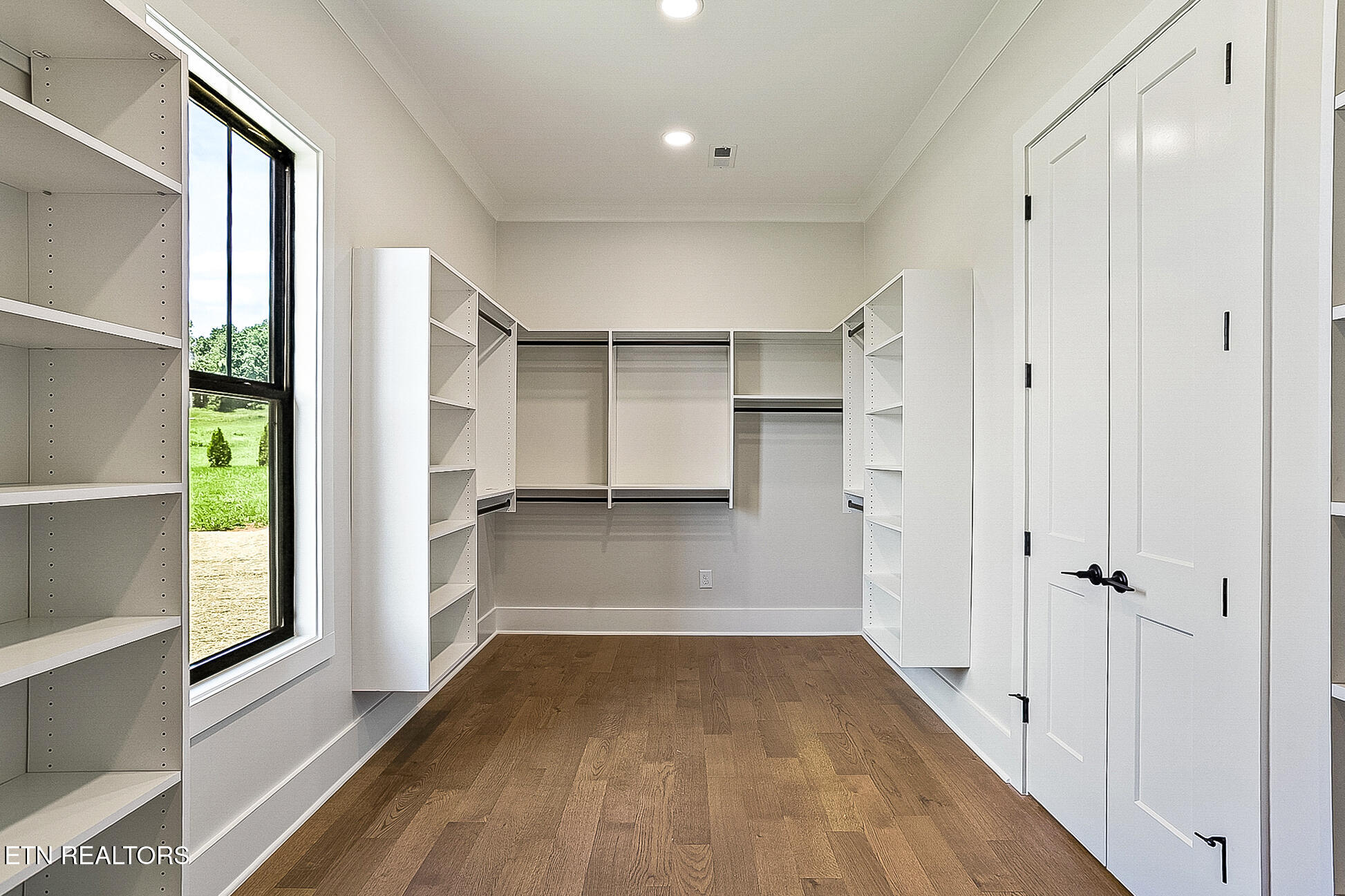 1005 Sophie Drive Greenback TN 37742