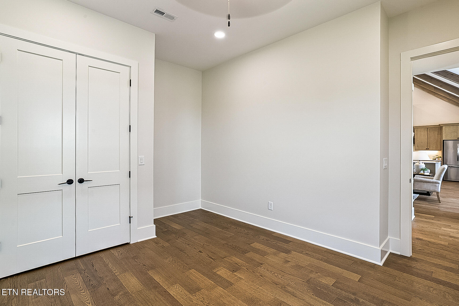 1005 Sophie Drive Greenback TN 37742