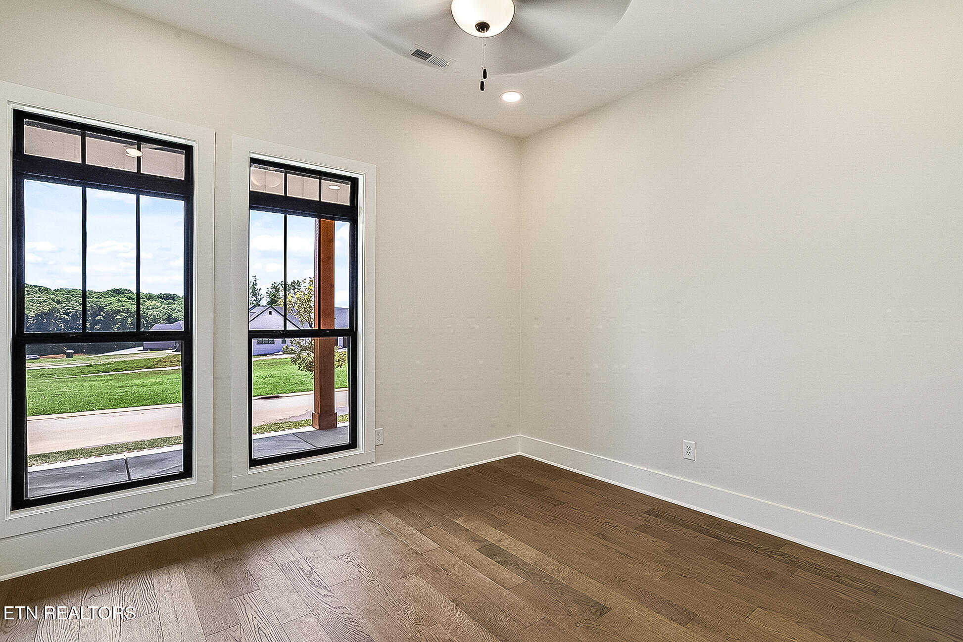 1005 Sophie Drive Greenback TN 37742