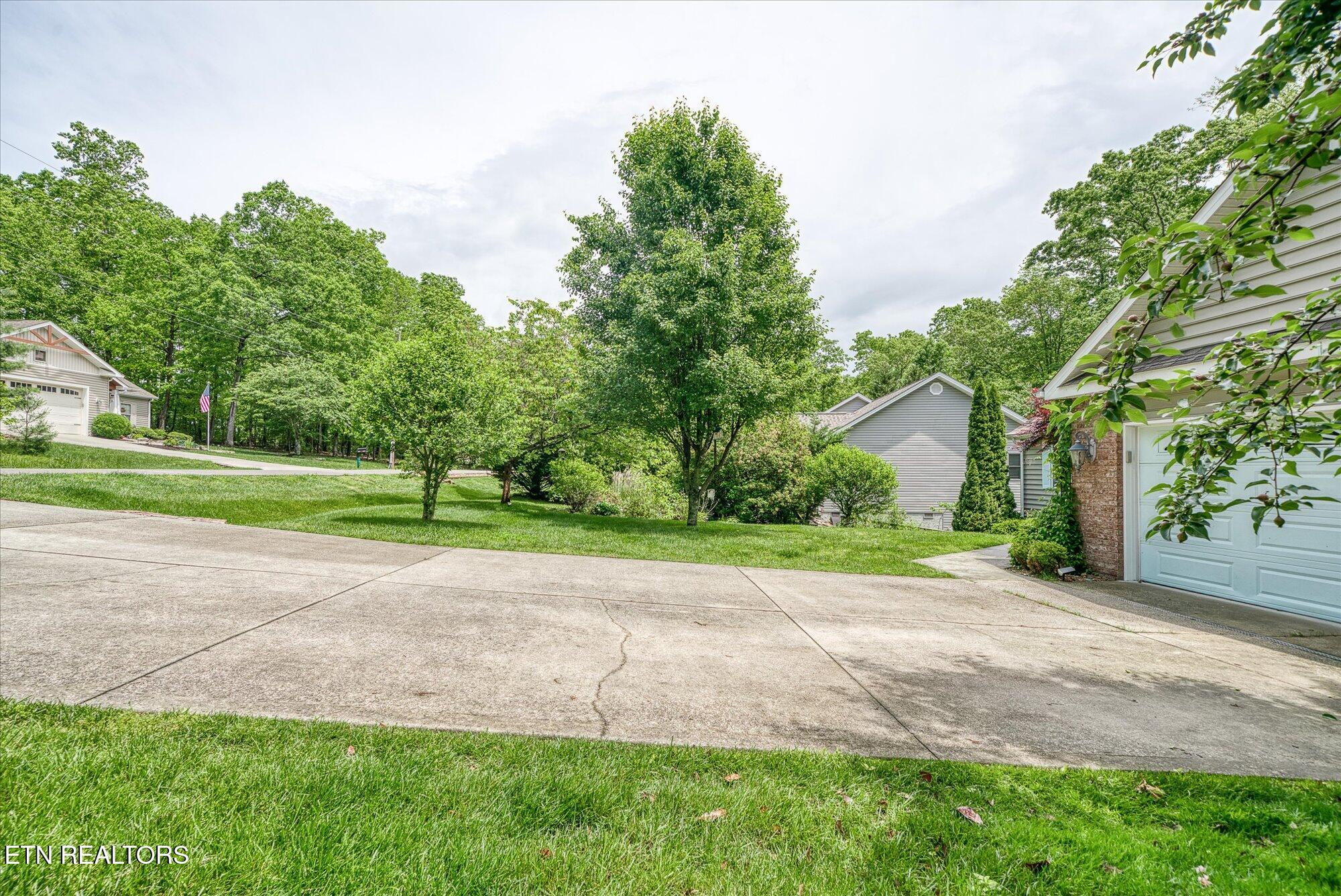 182 Canterbury Drive Crossville TN 38558