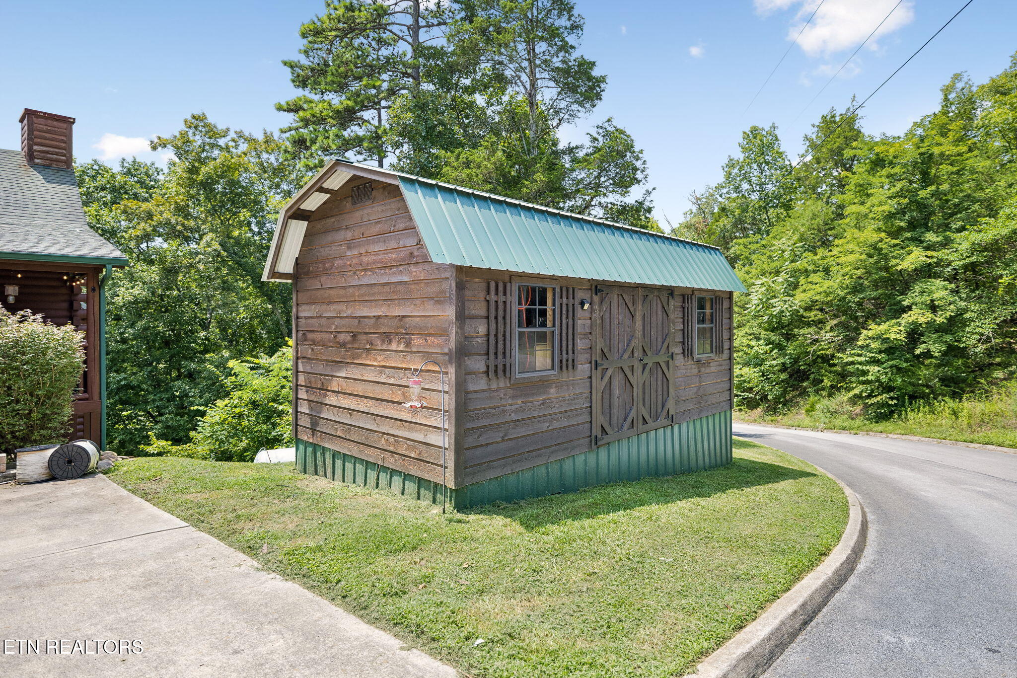 369 Oak Lake Drive Sevierville TN 37876