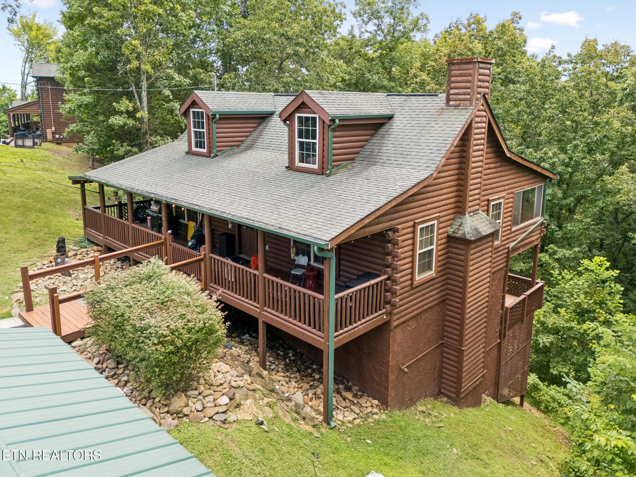 369 Oak Lake Drive Sevierville TN 37876