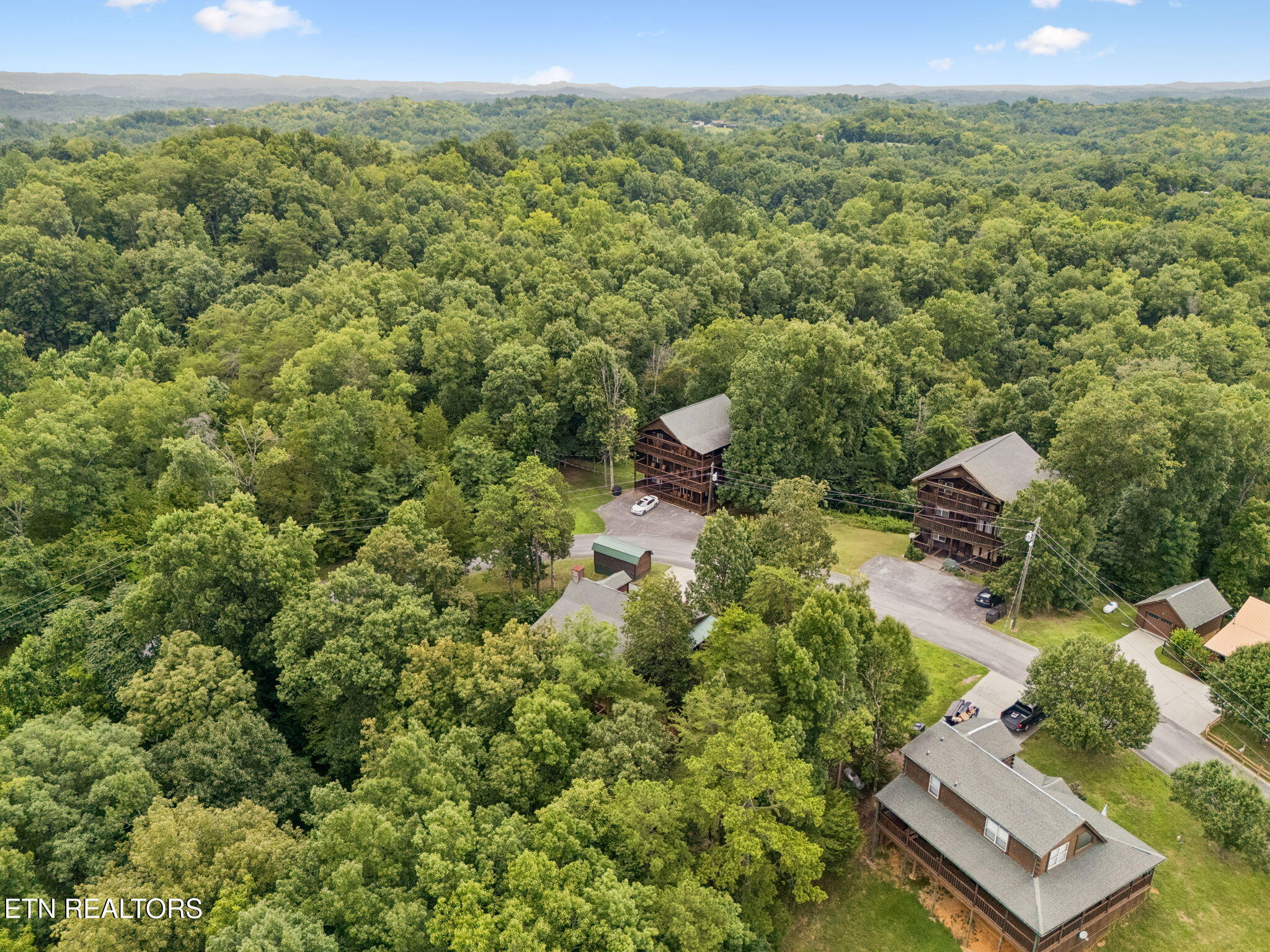369 Oak Lake Drive Sevierville TN 37876