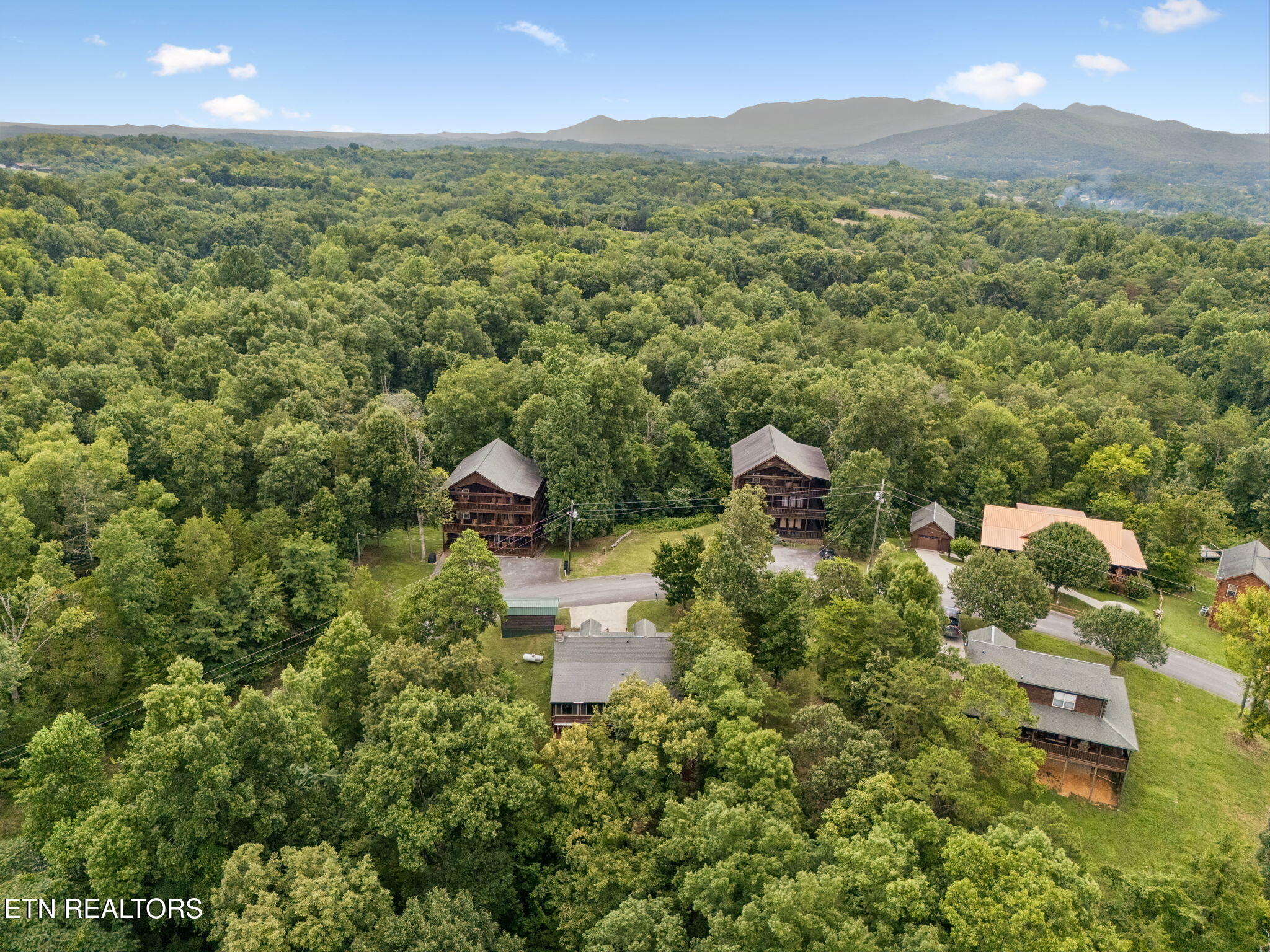 369 Oak Lake Drive Sevierville TN 37876