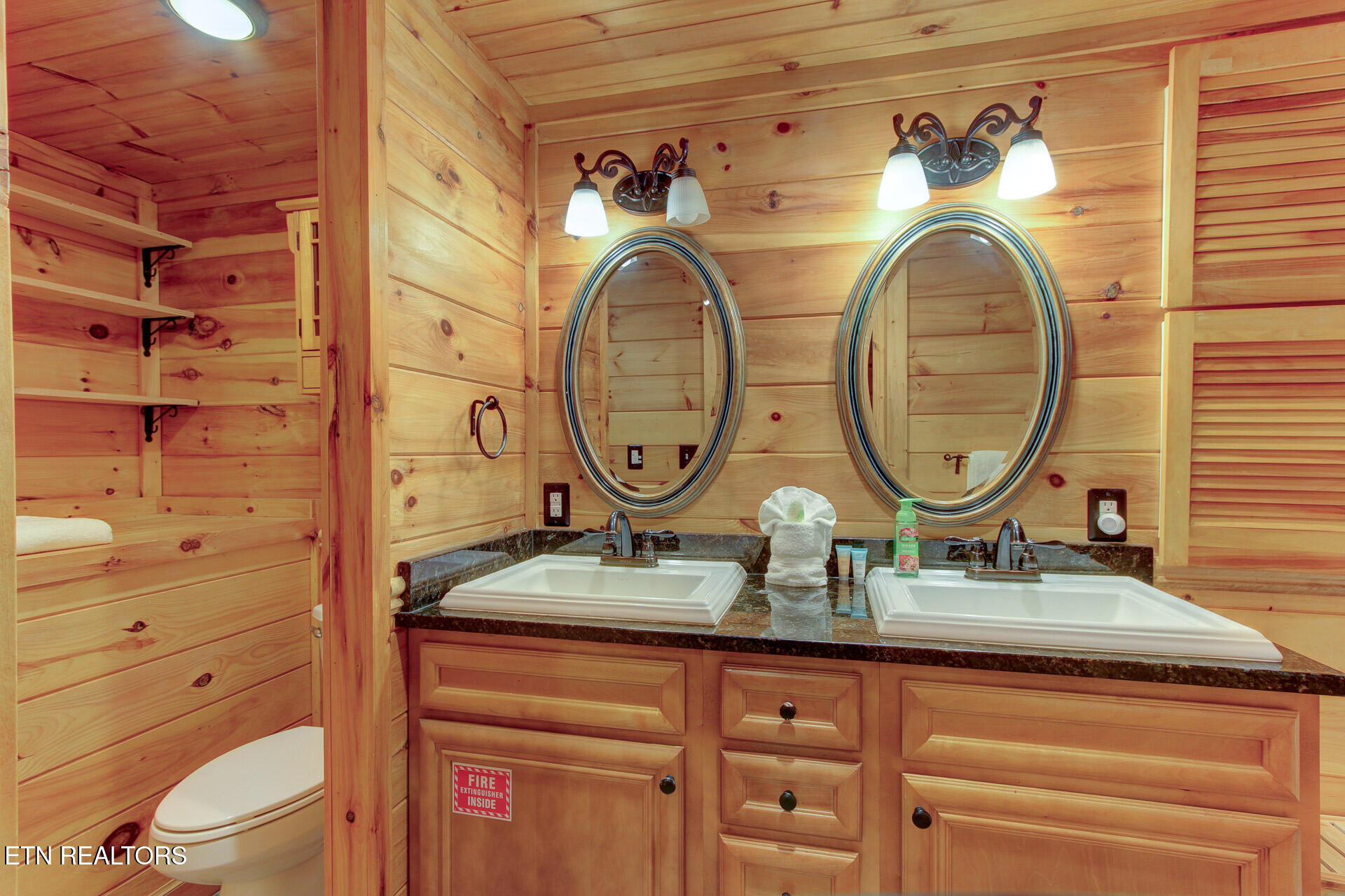 919 Grey Fox Trail Gatlinburg TN 37738