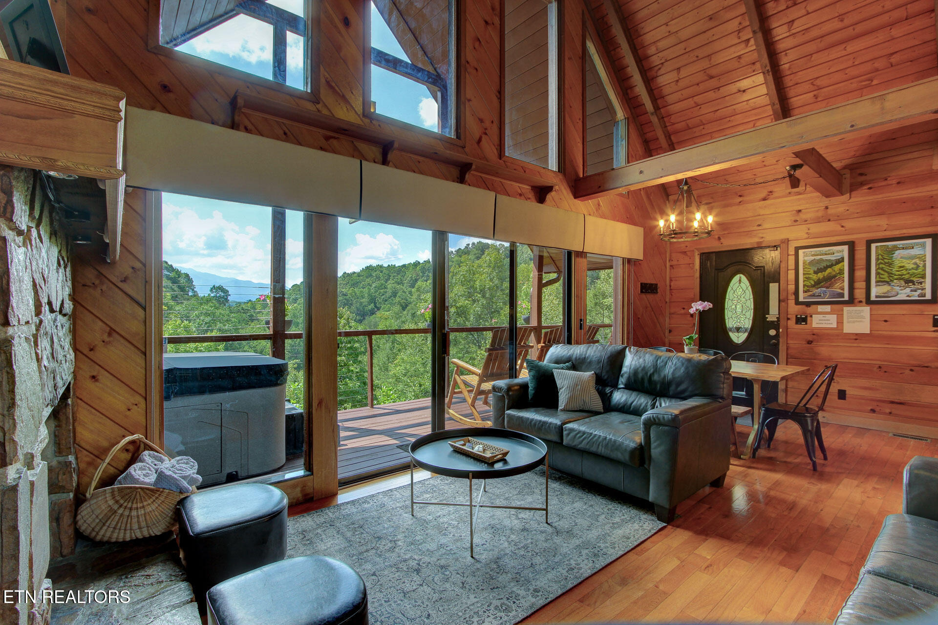 919 Grey Fox Trail Gatlinburg TN 37738