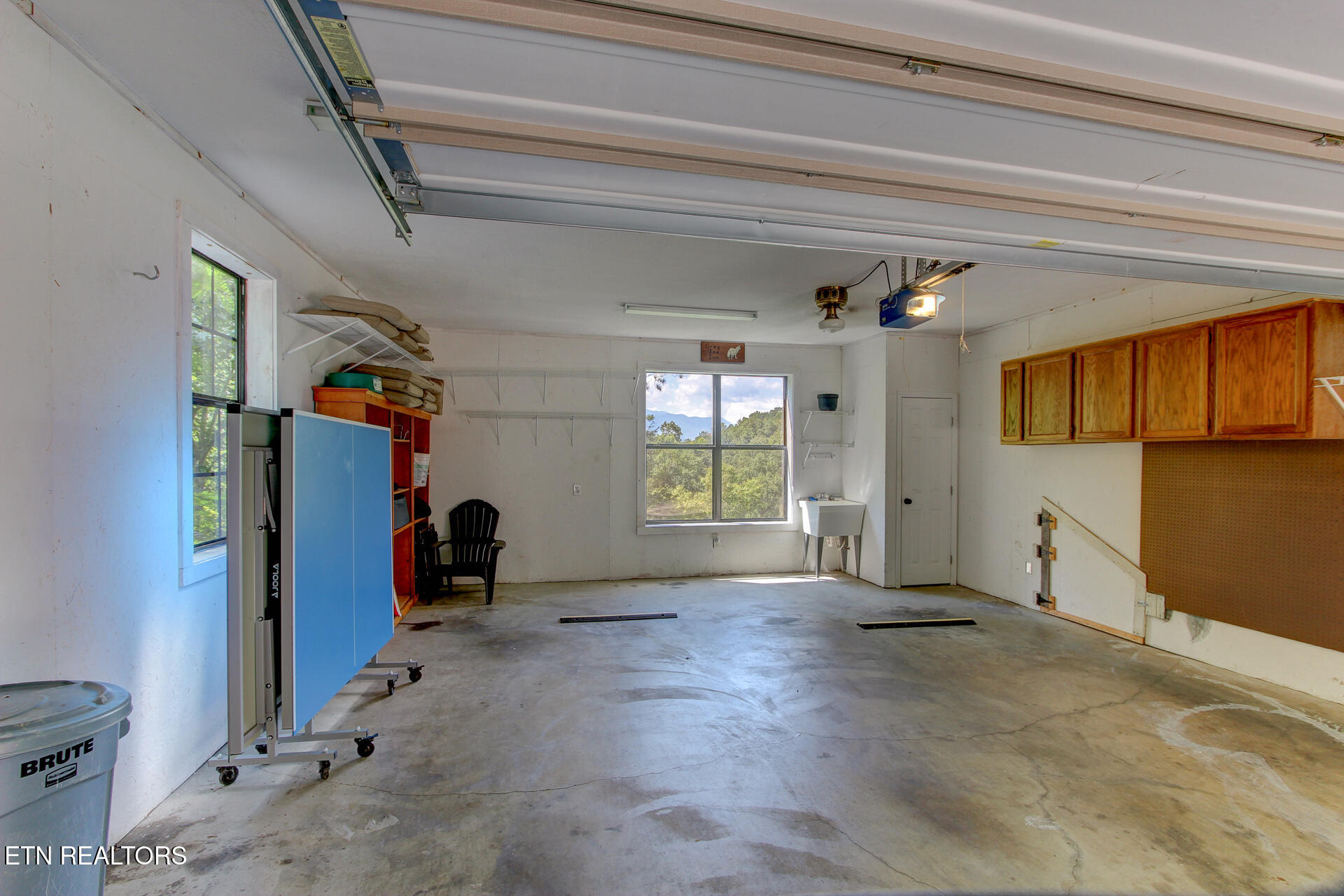 919 Grey Fox Trail Gatlinburg TN 37738