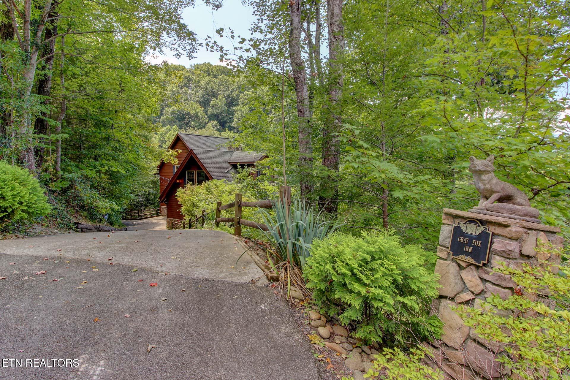 919 Grey Fox Trail Gatlinburg TN 37738