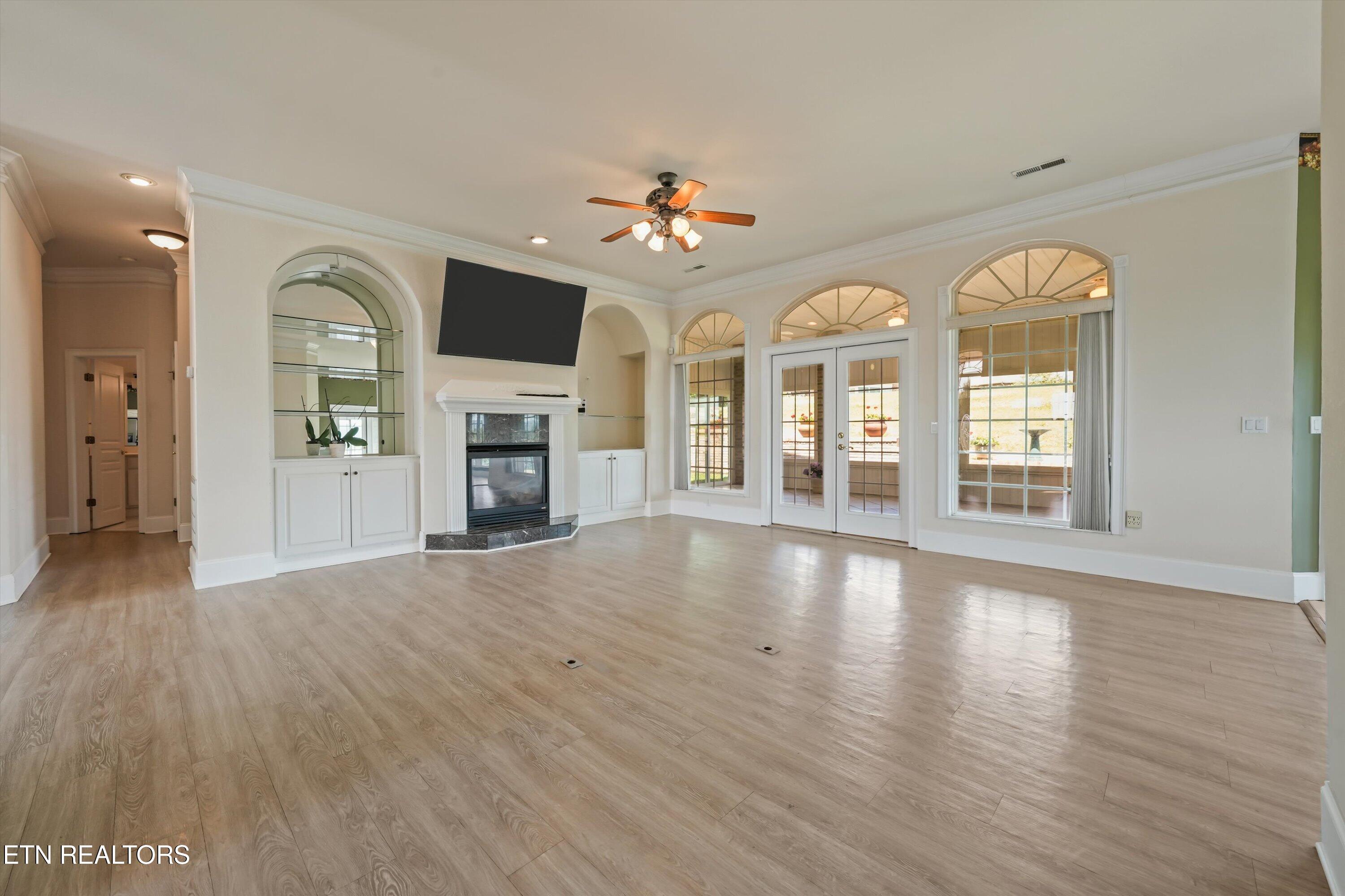 435 Royal Oaks Drive Maryville TN 37801