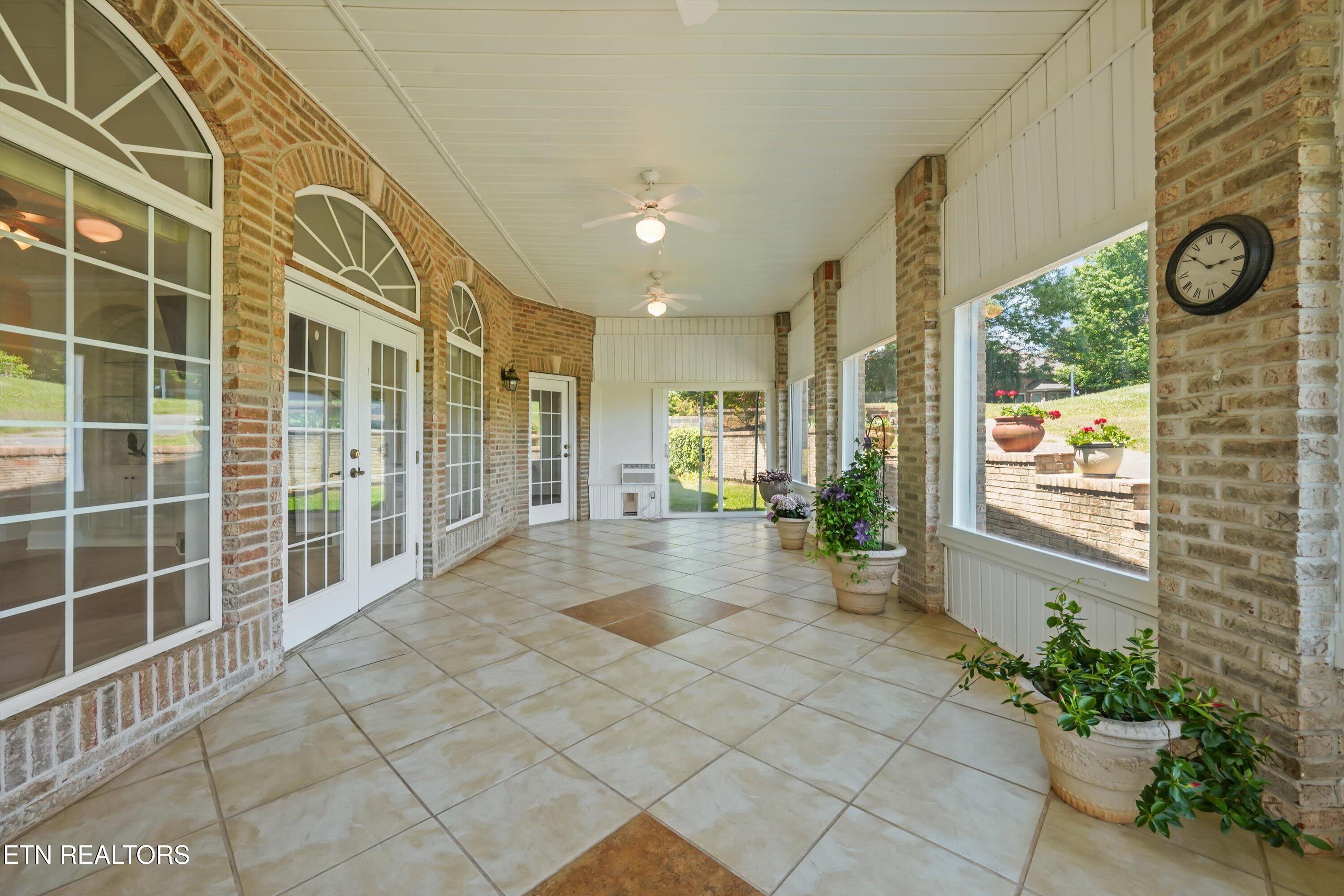 435 Royal Oaks Drive Maryville TN 37801