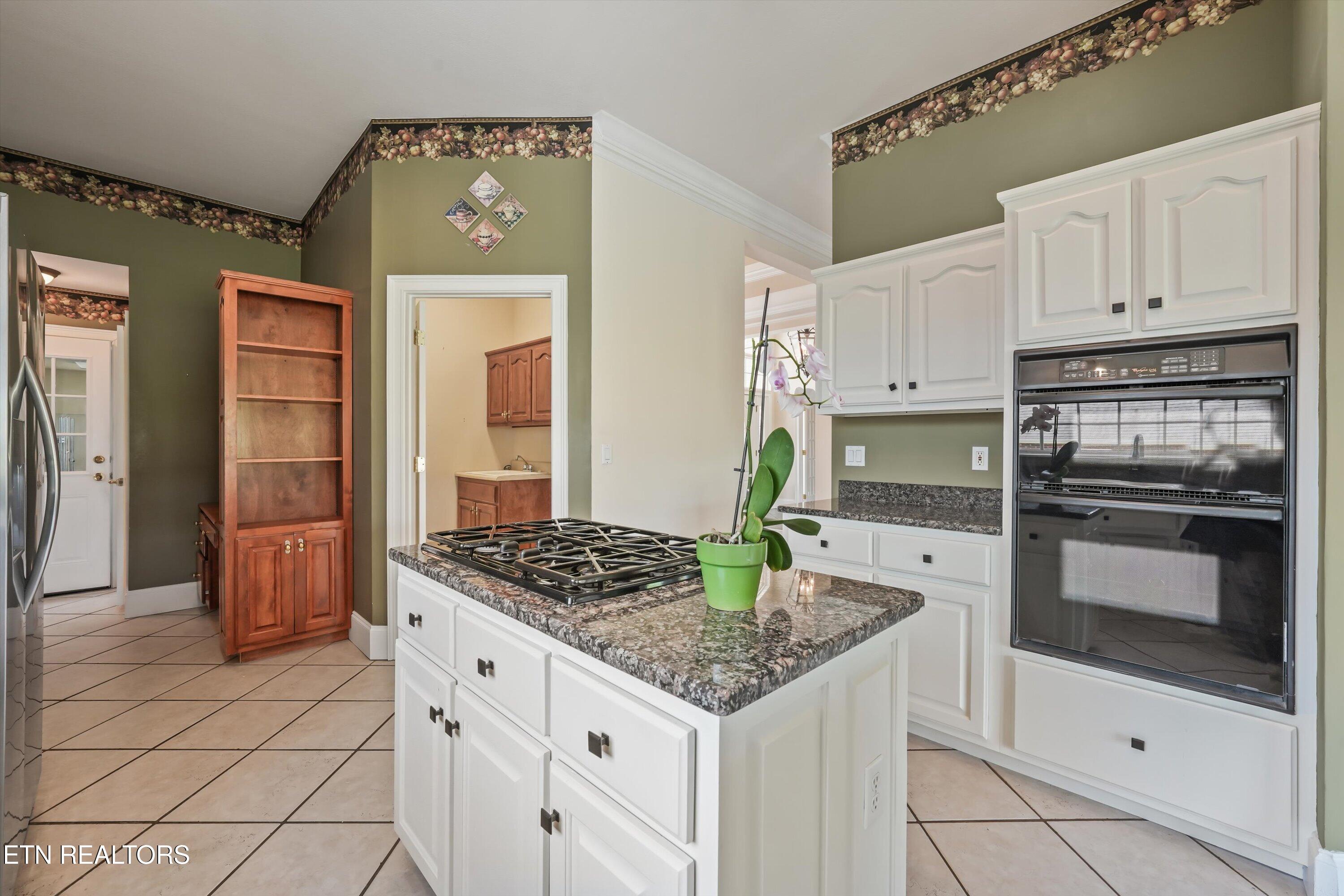 435 Royal Oaks Drive Maryville TN 37801
