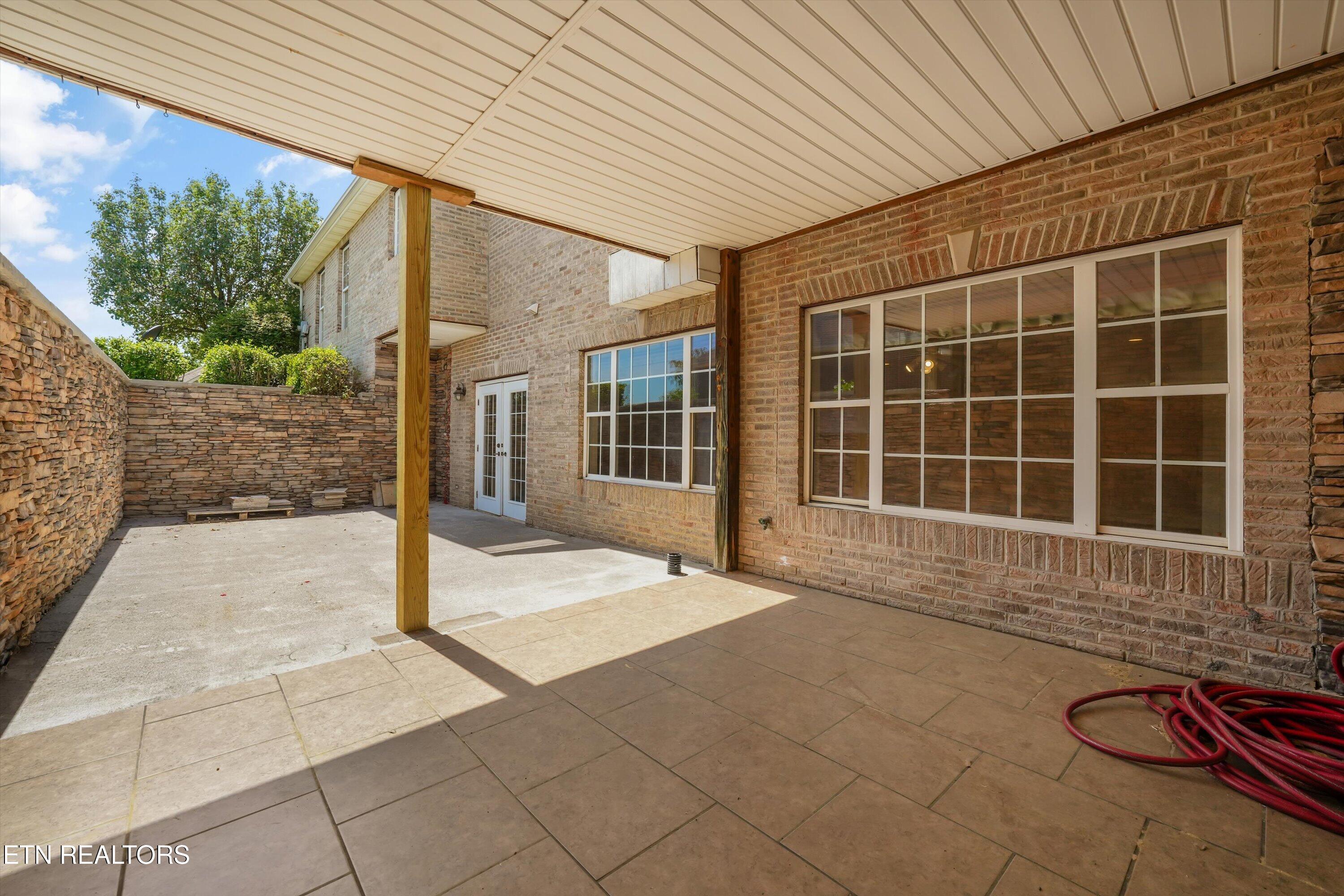 435 Royal Oaks Drive Maryville TN 37801