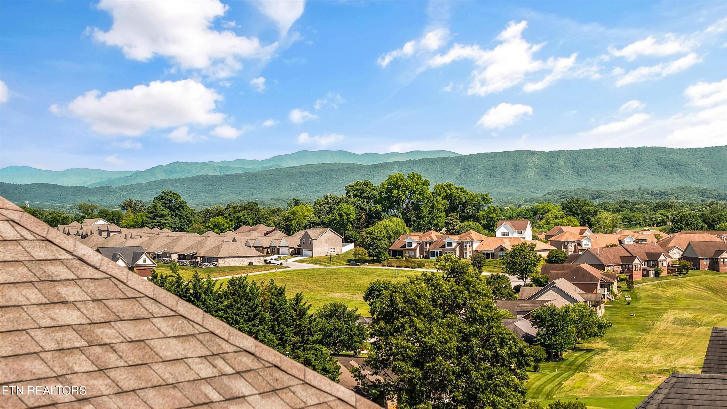 435 Royal Oaks Drive Maryville TN 37801