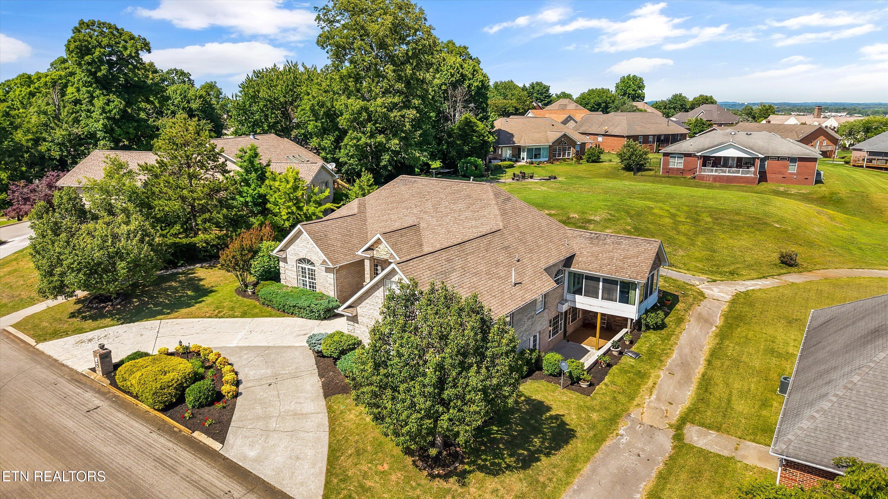 435 Royal Oaks Drive Maryville TN 37801