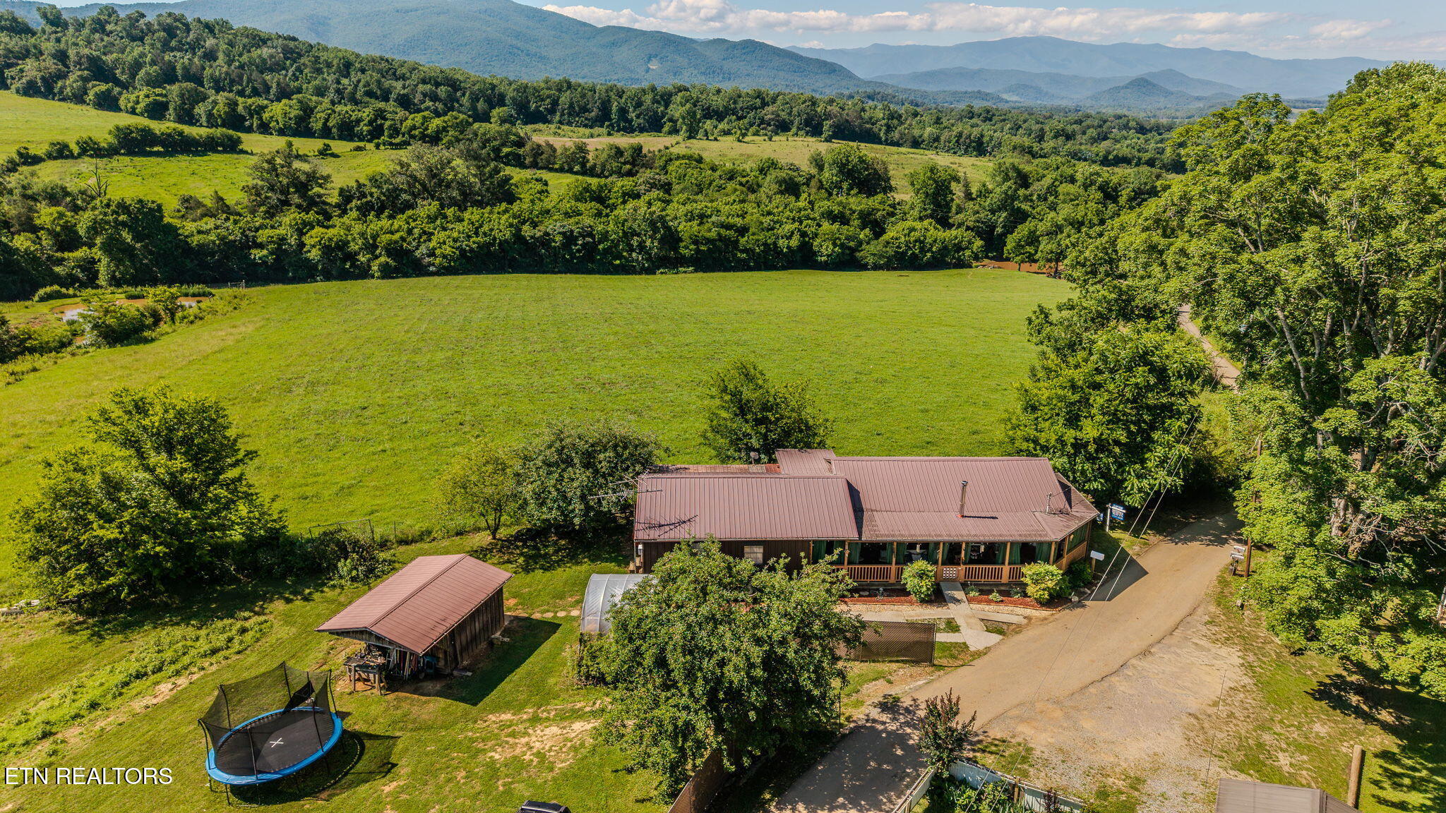 891 Tolley Hollow Road Newport TN 37821