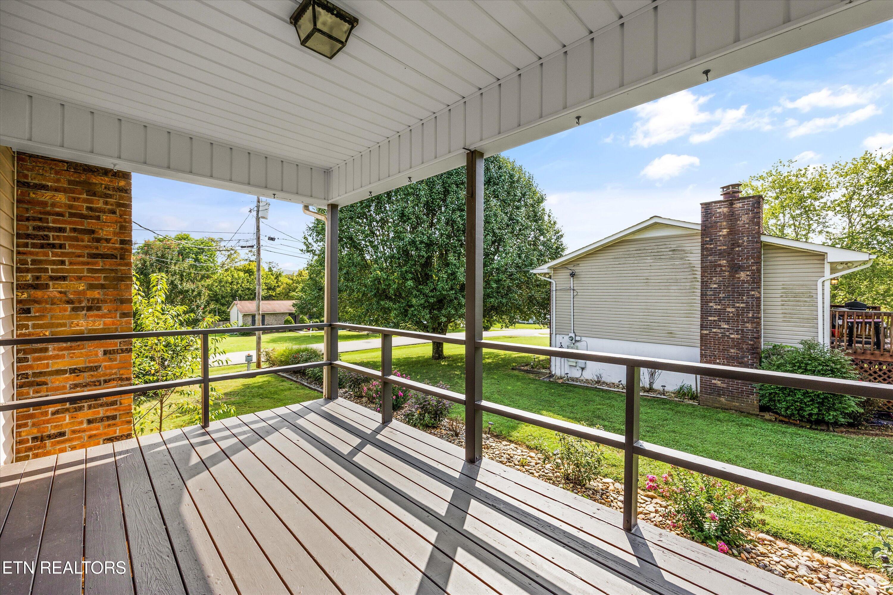 106 Stowers Drive Corryton TN 37721