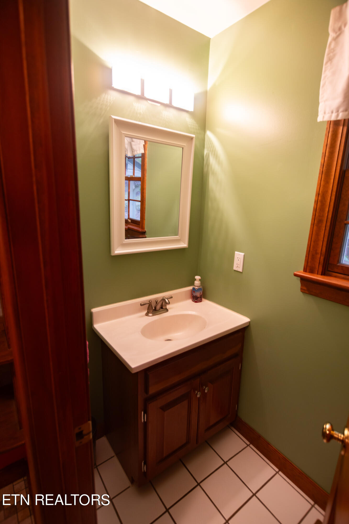 105a Whippoorwill Drive Oak Ridge TN 37830