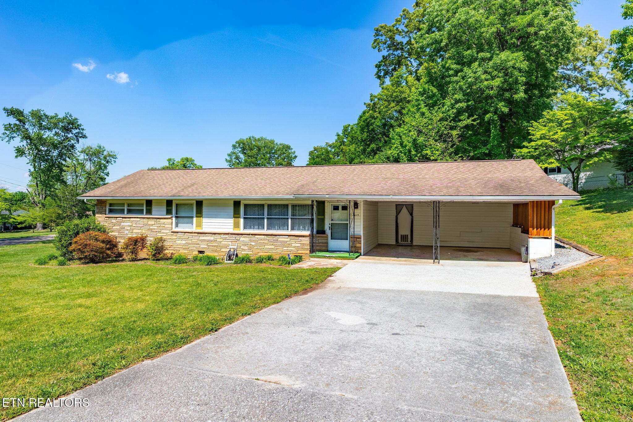 4619 Tanglewood Road Knoxville TN 37912