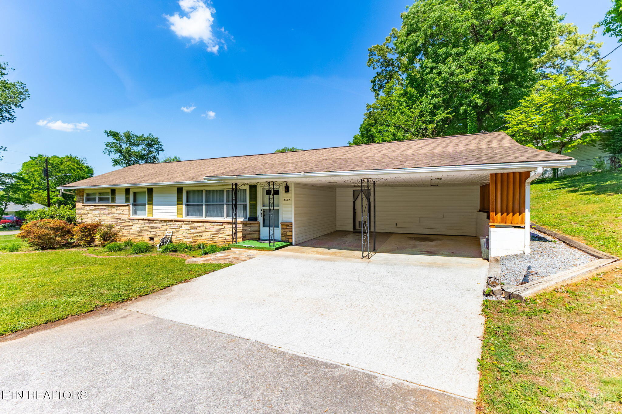 4619 Tanglewood Road Knoxville TN 37912