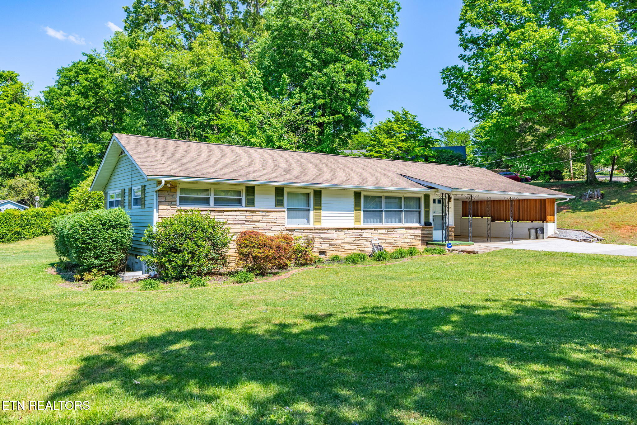 4619 Tanglewood Road Knoxville TN 37912