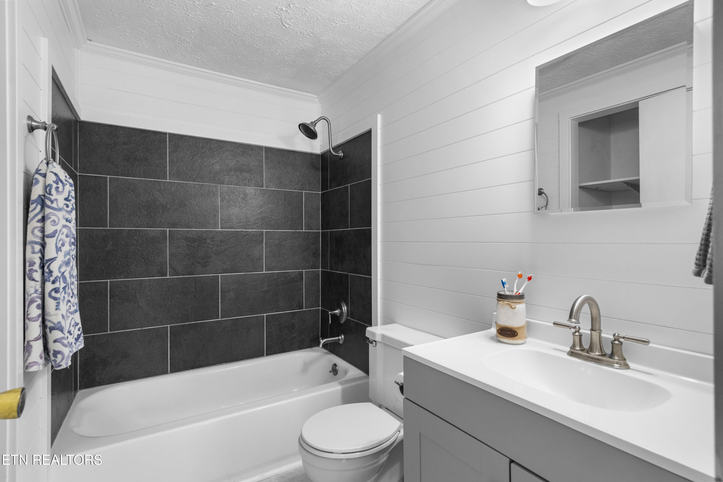 2229 Grey Ridge Road Maryville TN 37801