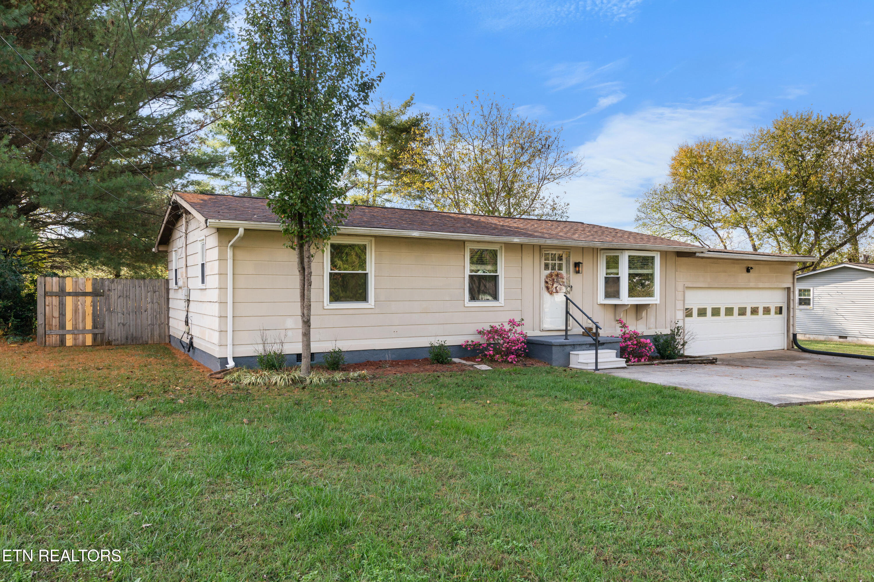 2229 Grey Ridge Road Maryville TN 37801