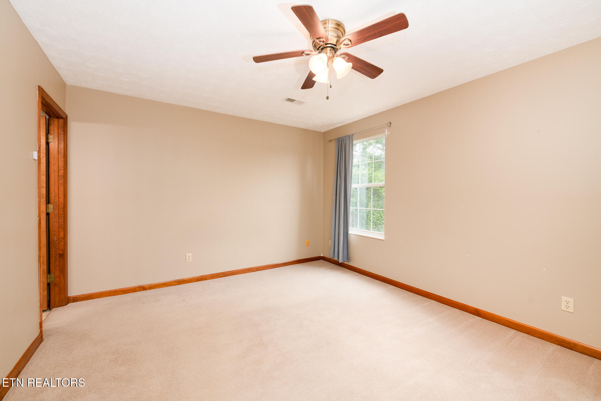 814 Valerie Lane Knoxville TN 37938