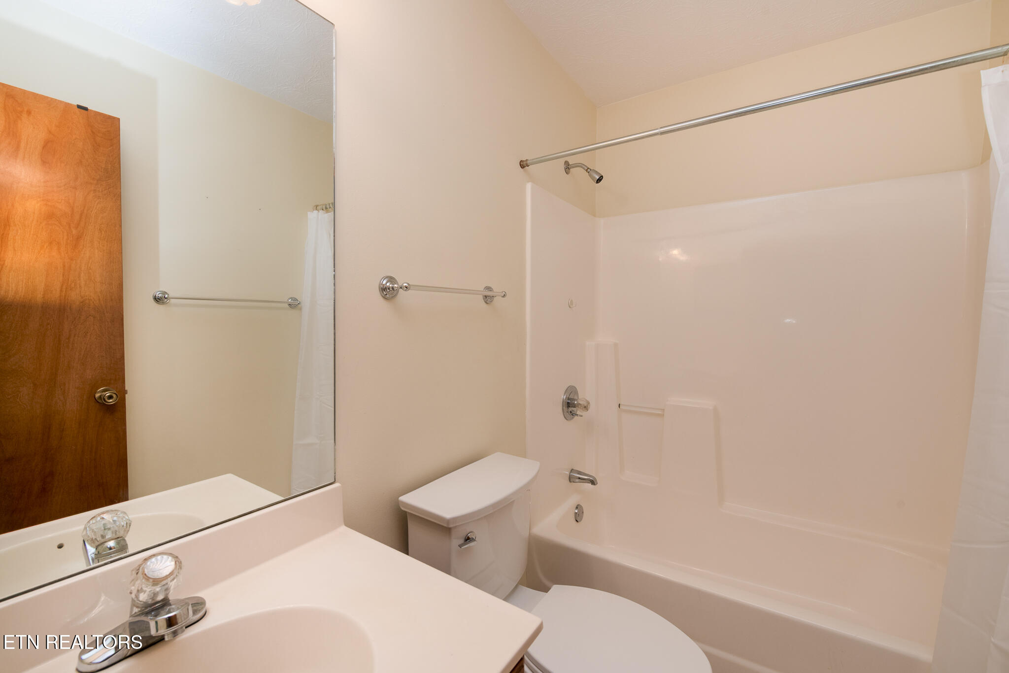 814 Valerie Lane Knoxville TN 37938
