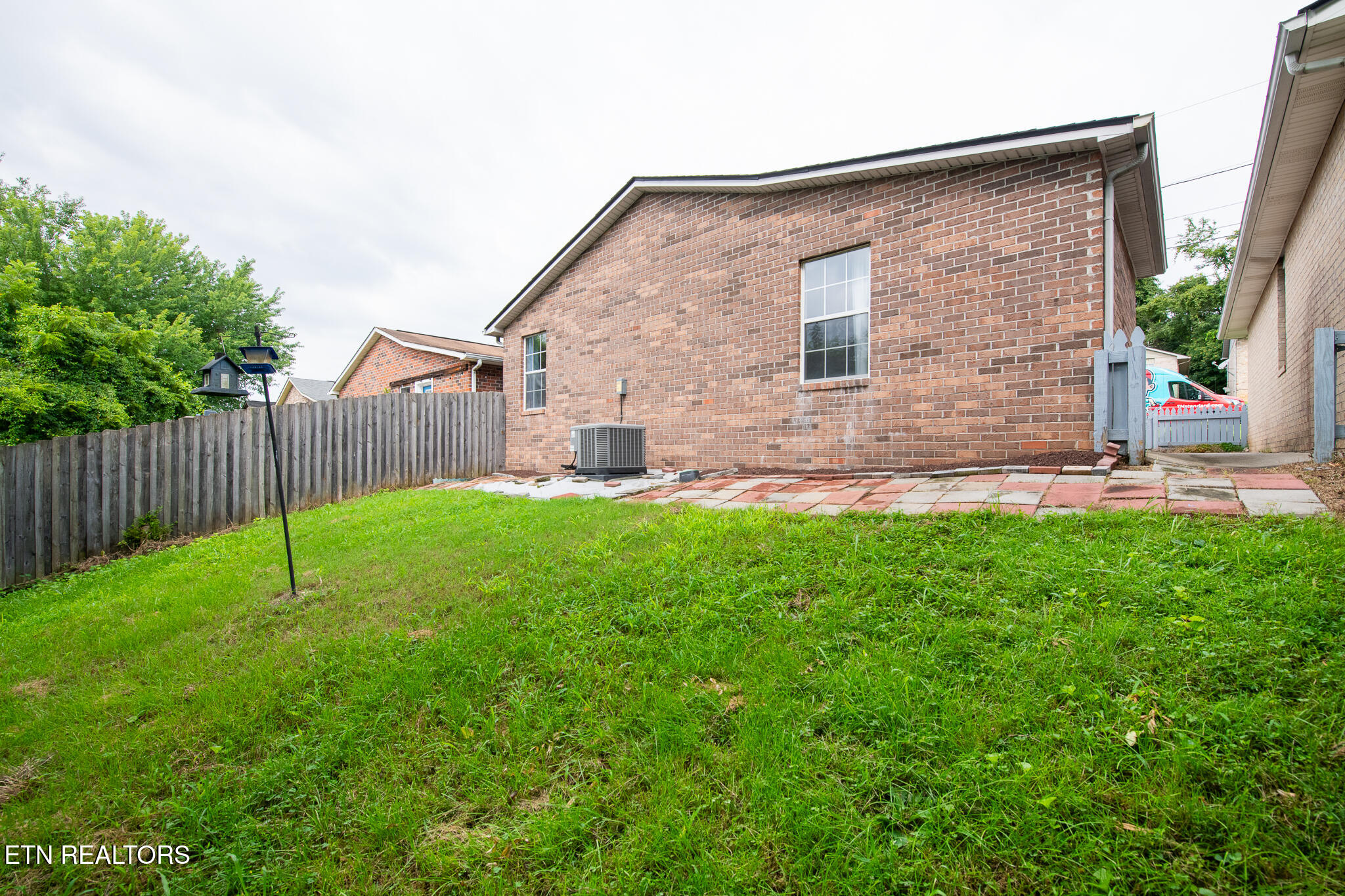 814 Valerie Lane Knoxville TN 37938