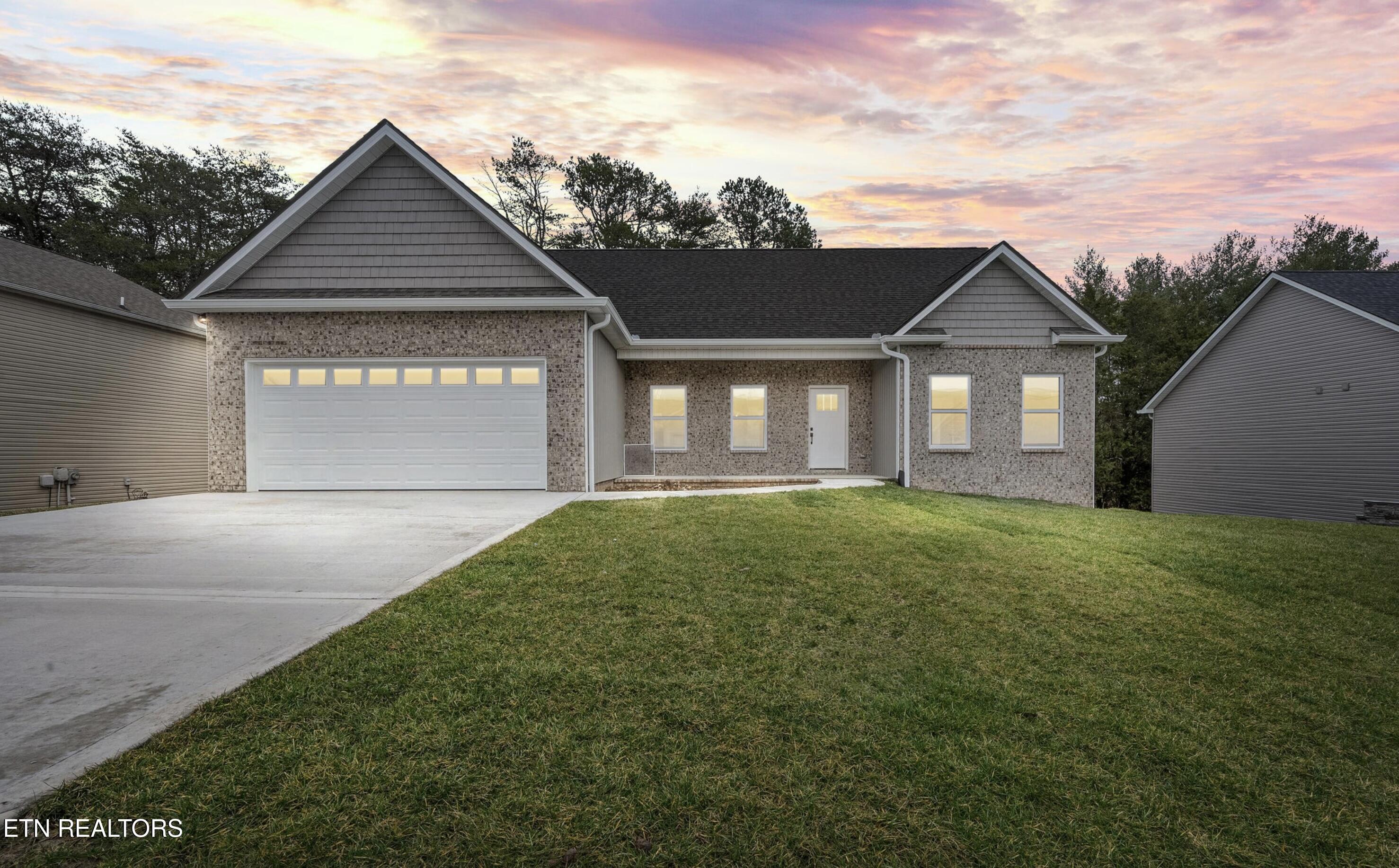 5312 Golden Eagle Lane Corryton TN 37721
