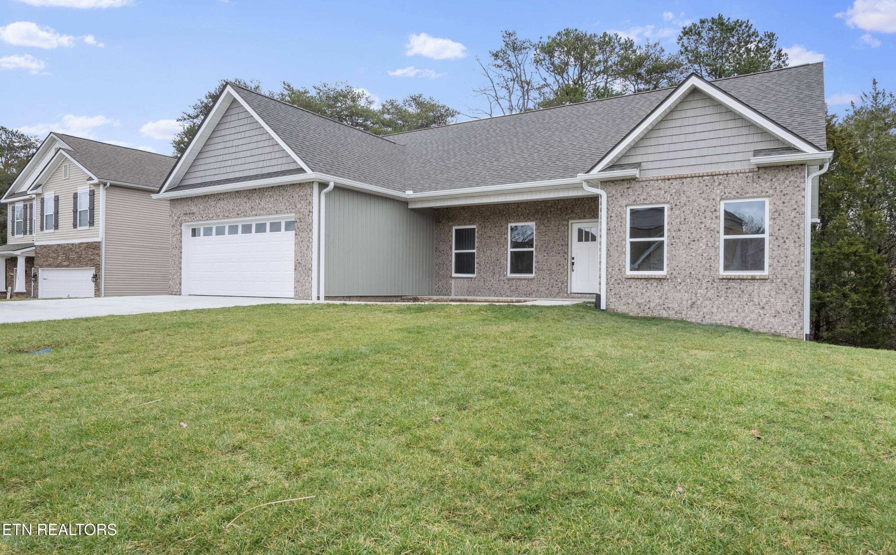 5312 Golden Eagle Lane Corryton TN 37721