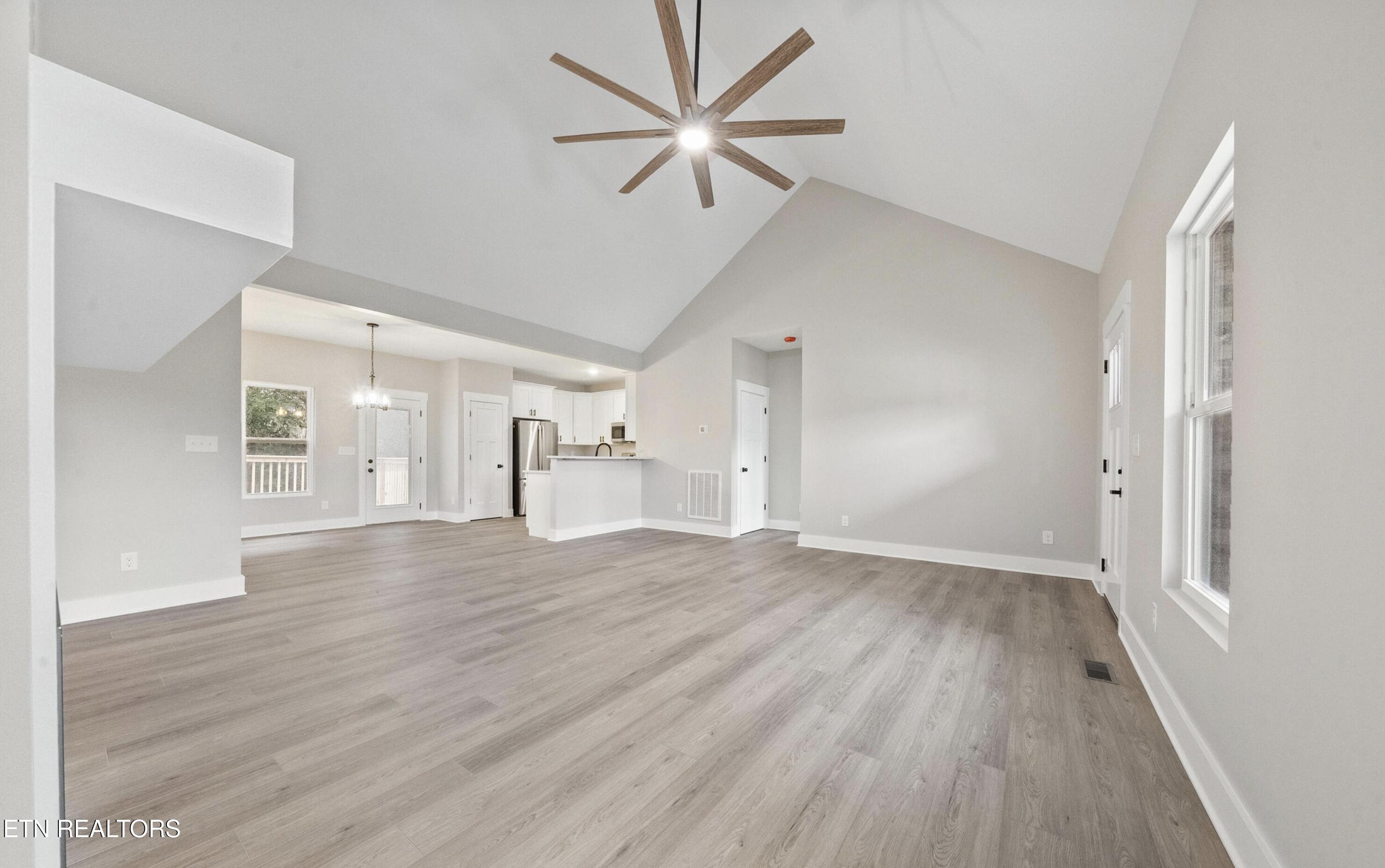 5312 Golden Eagle Lane Corryton TN 37721
