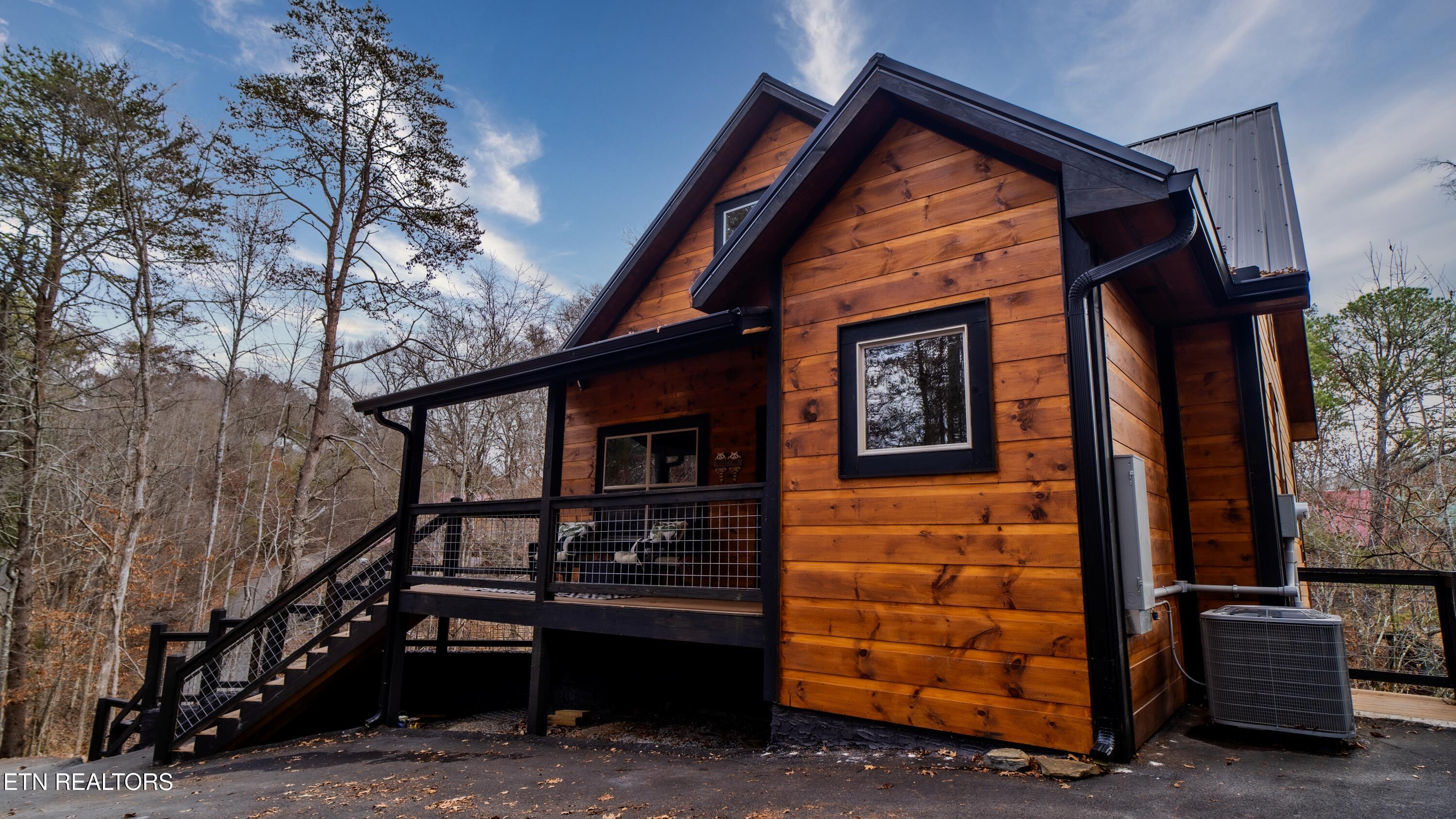 233 Cherokee Path Way Sevierville TN 37876