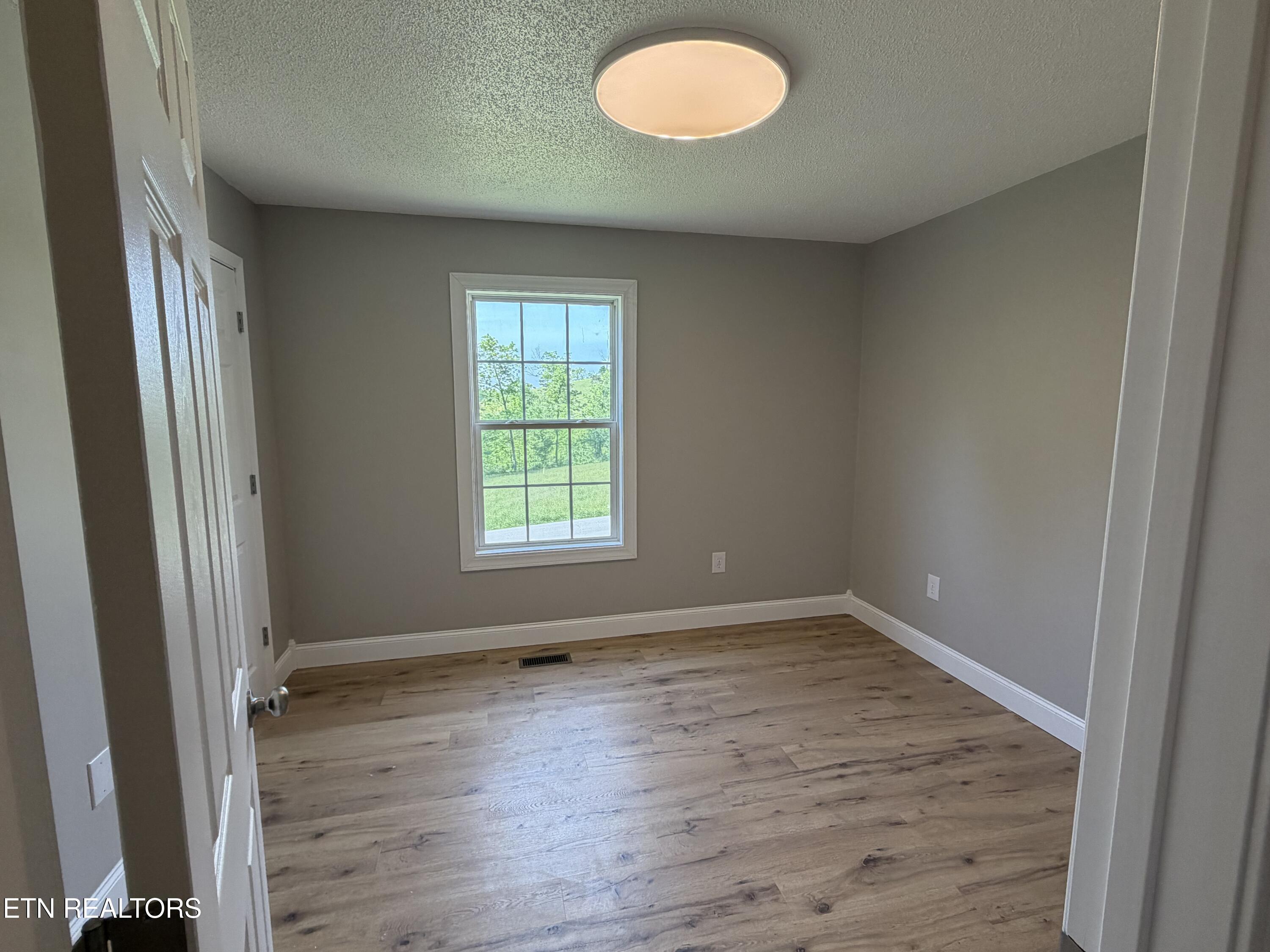 280 Baldwin Hill Road Tazewell TN 37879