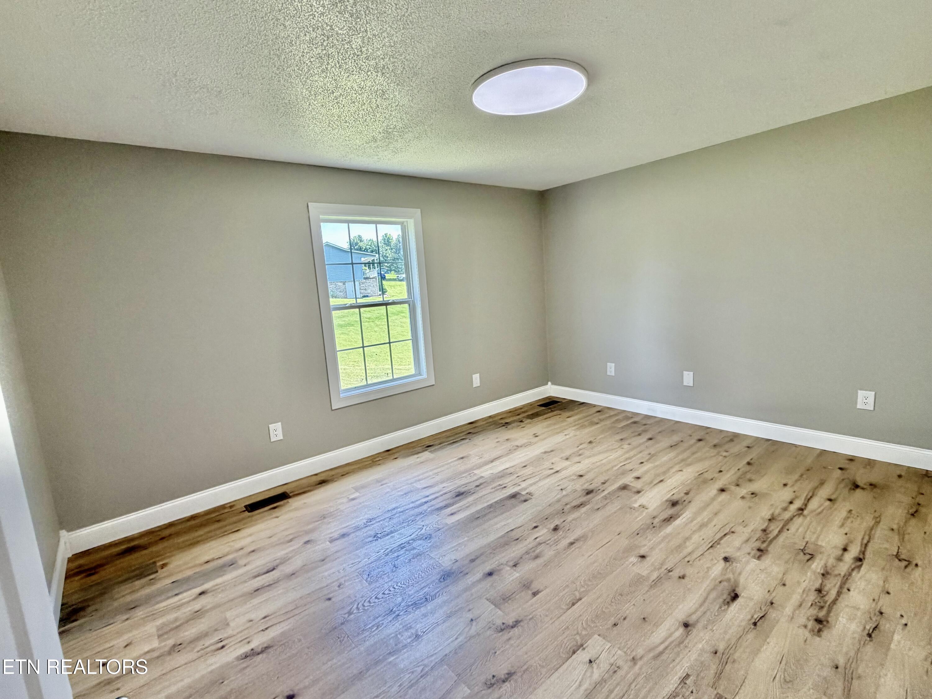 280 Baldwin Hill Road Tazewell TN 37879