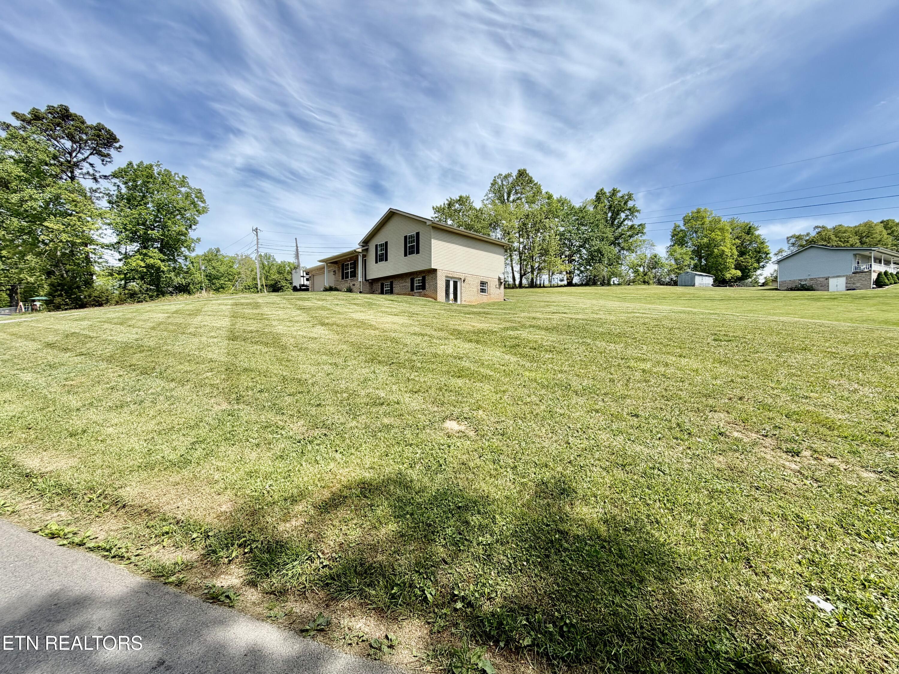 280 Baldwin Hill Road Tazewell TN 37879