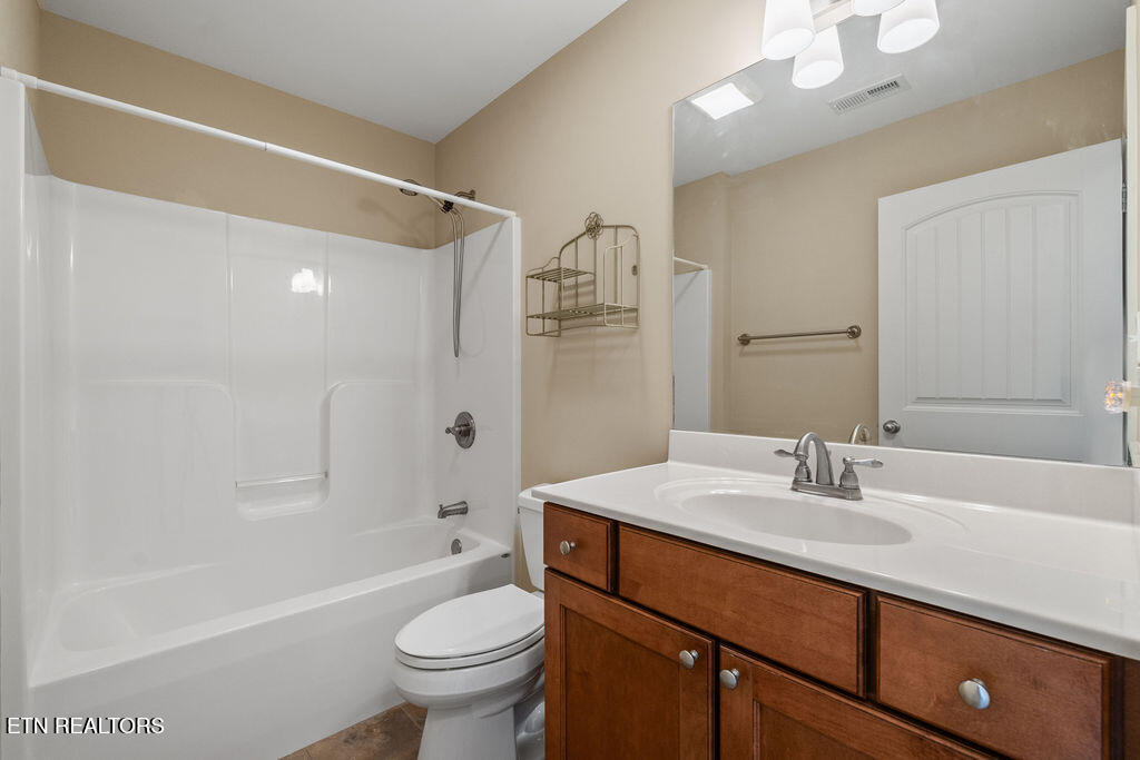 2738 Waters Place Drive Maryville TN 37803