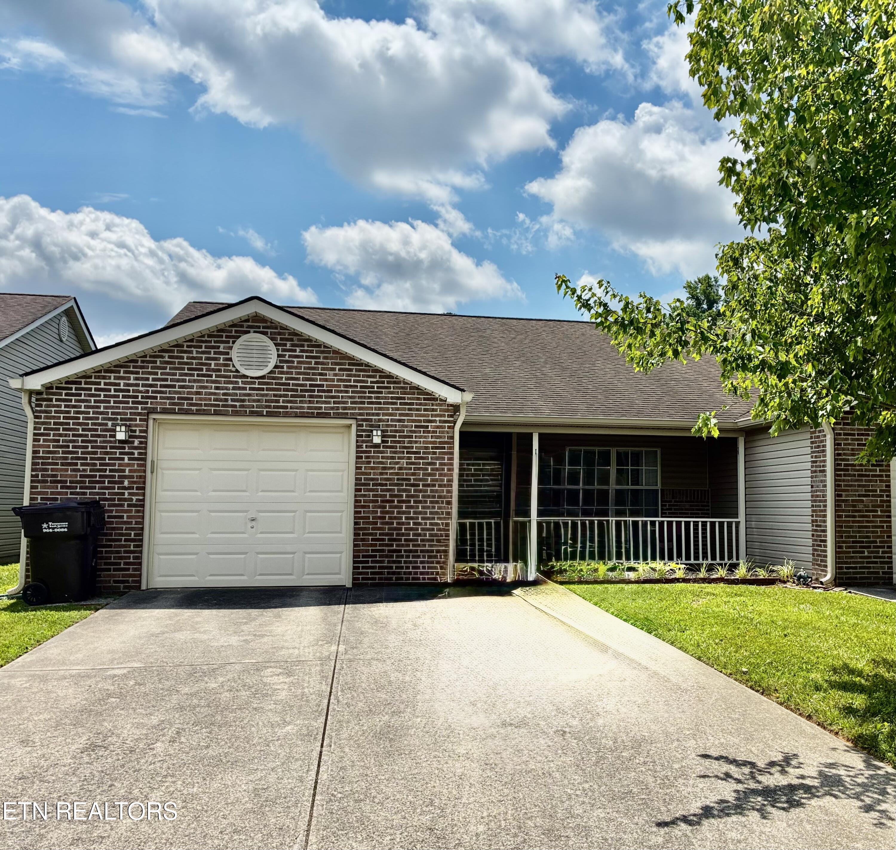 10024 Greylock Way Knoxville TN 37931