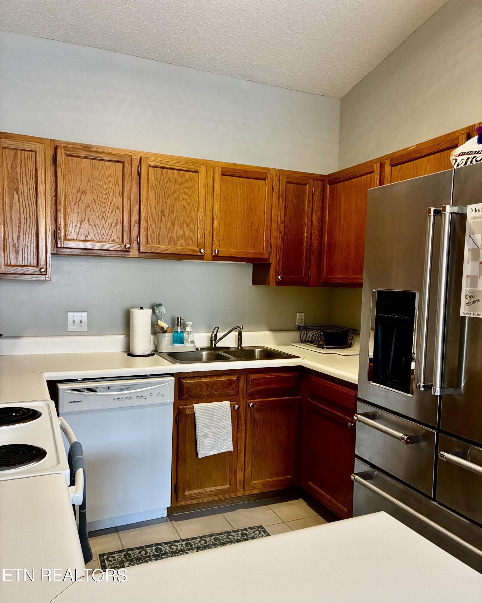 10024 Greylock Way Knoxville TN 37931