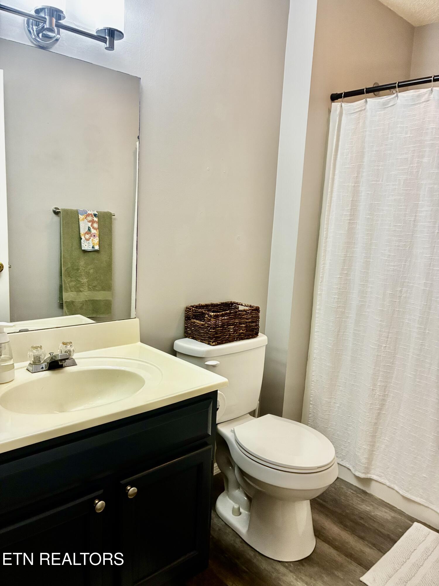 10024 Greylock Way Knoxville TN 37931