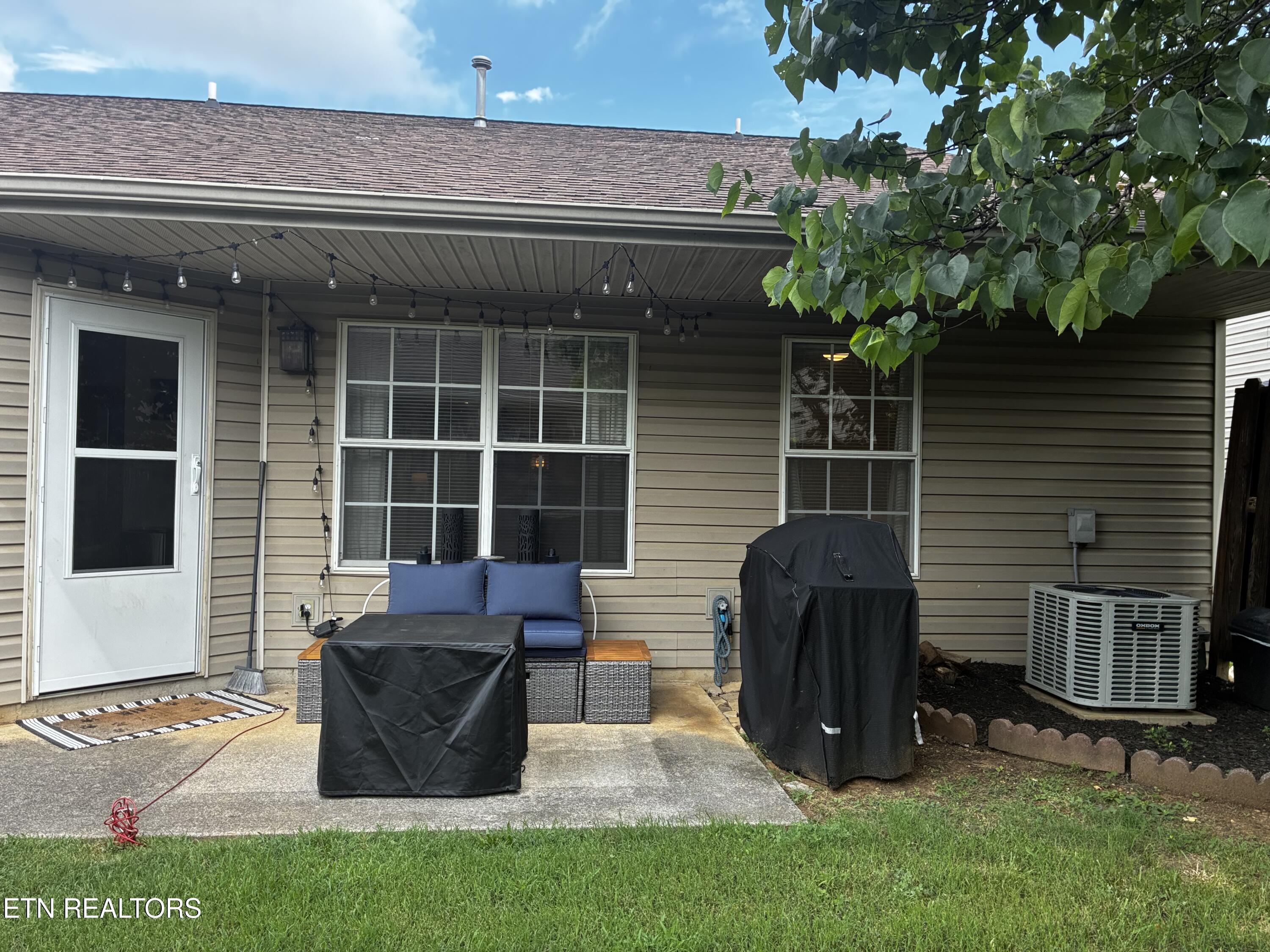 10024 Greylock Way Knoxville TN 37931