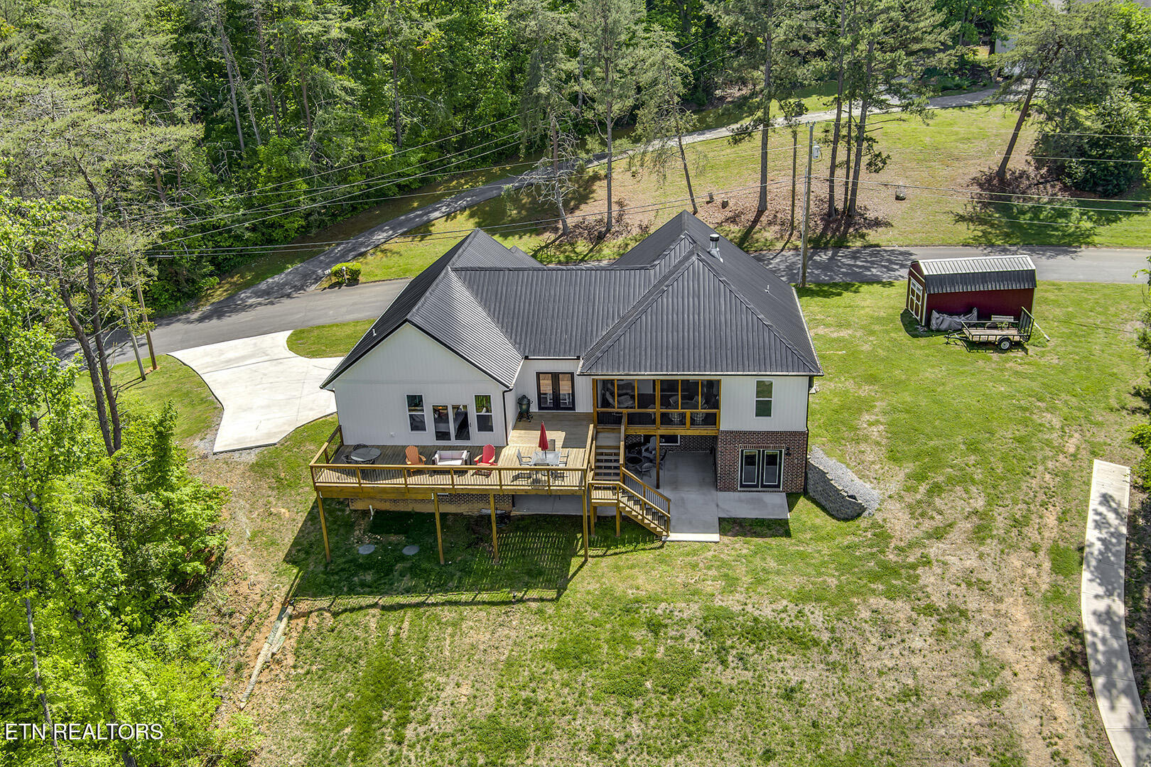 1056 Chula Vista Drive Friendsville TN 37737